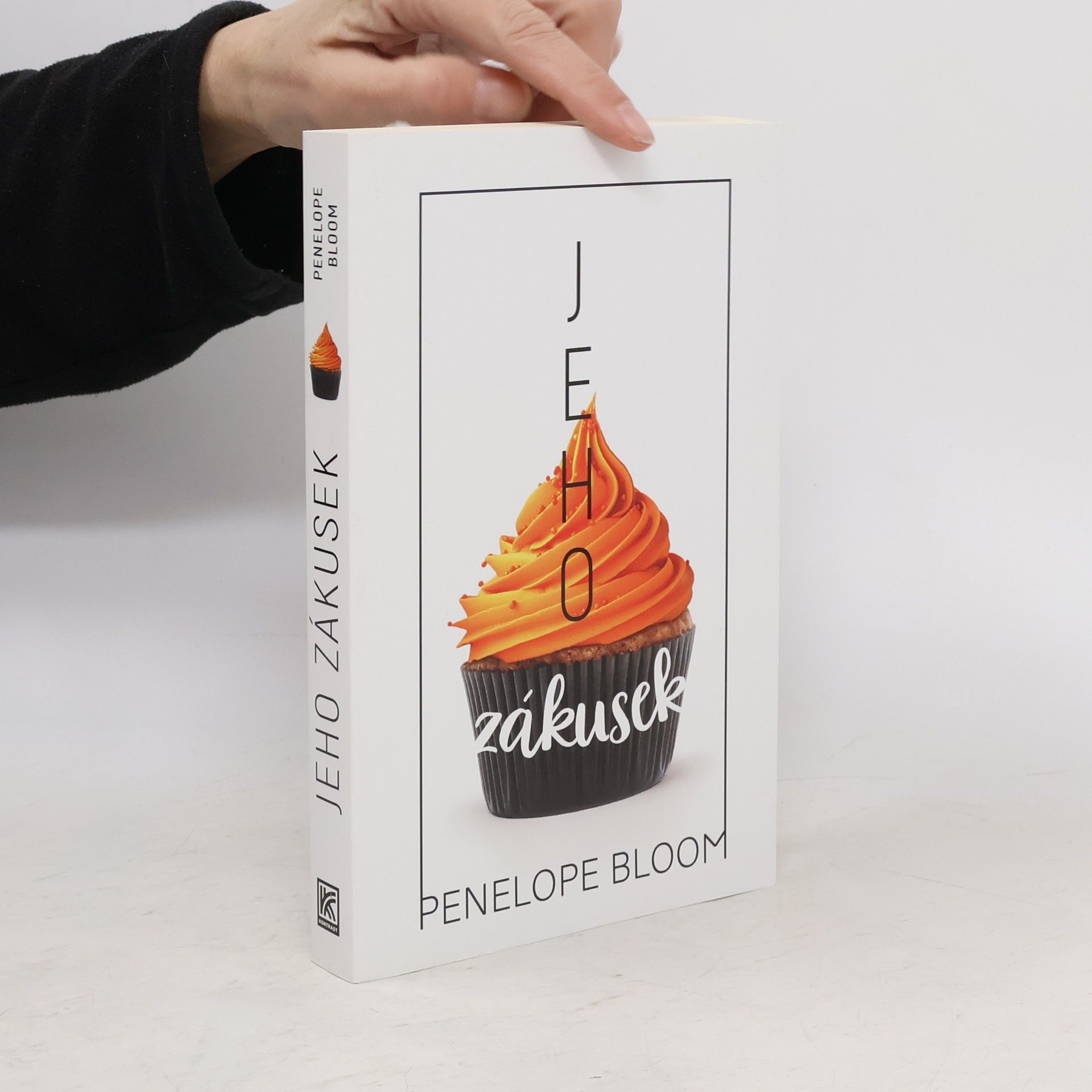 Penelope Bloom Jeho zákusek