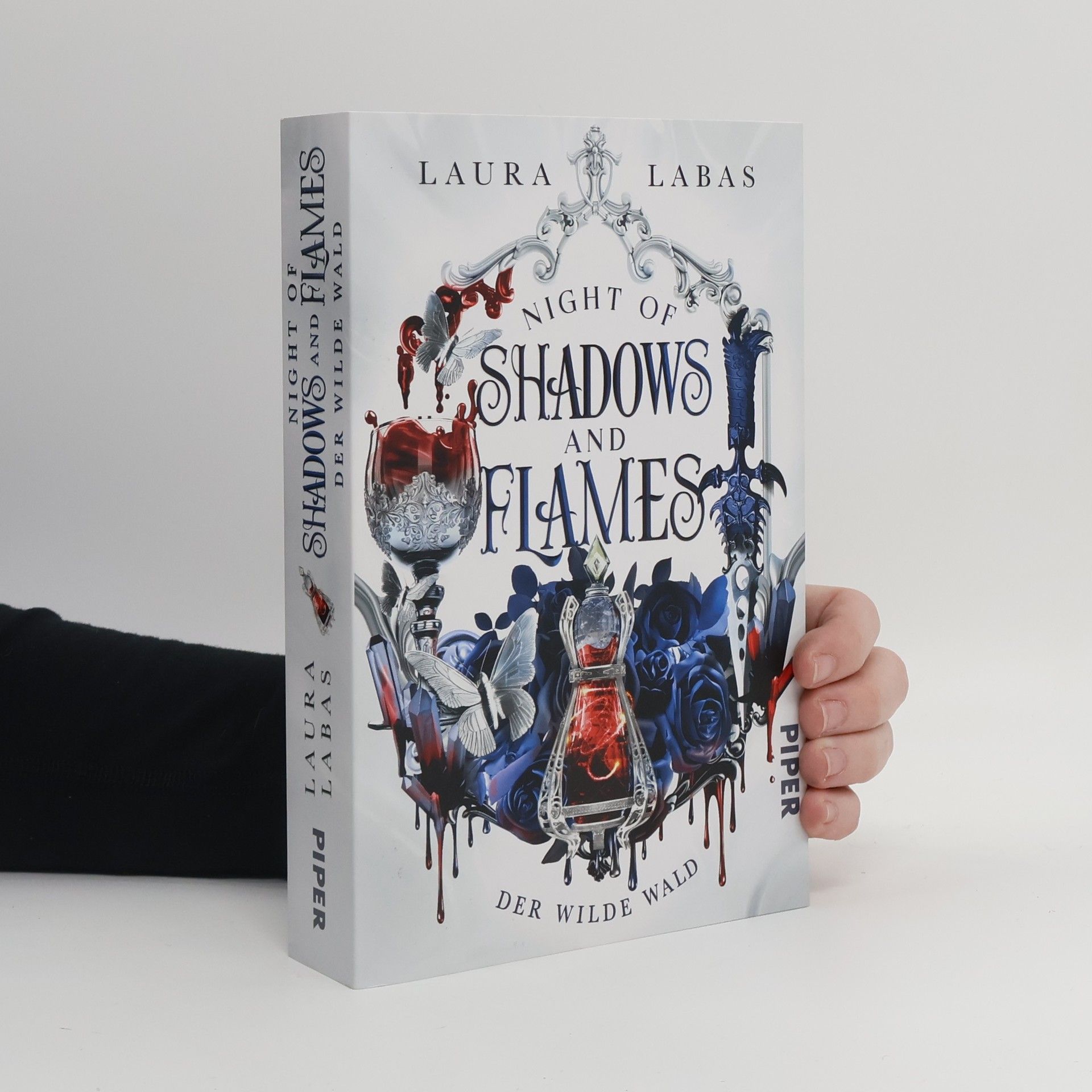 Laura Labas Night of Shadows and Flames. Der wilde Wald