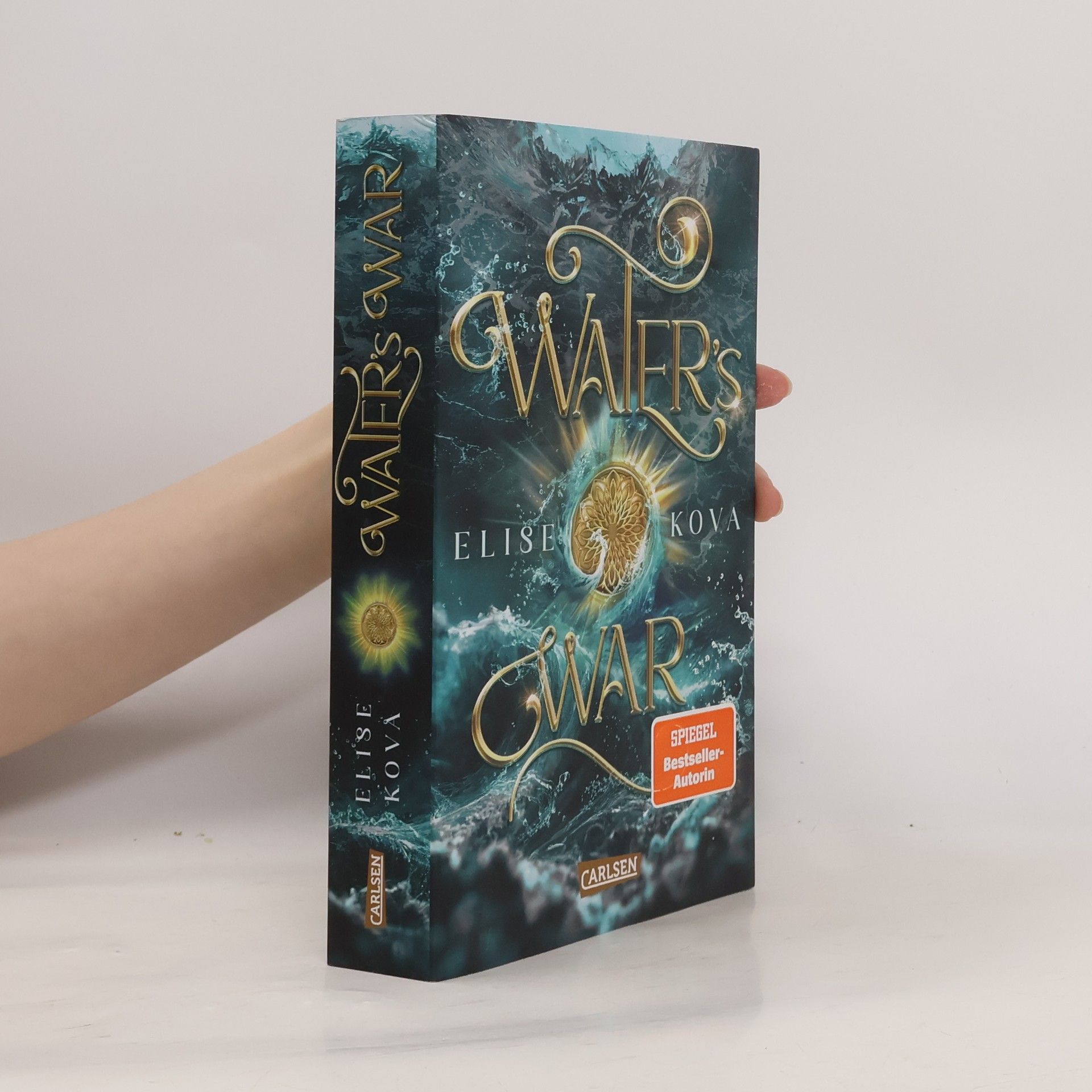 Elise Kova Water's War