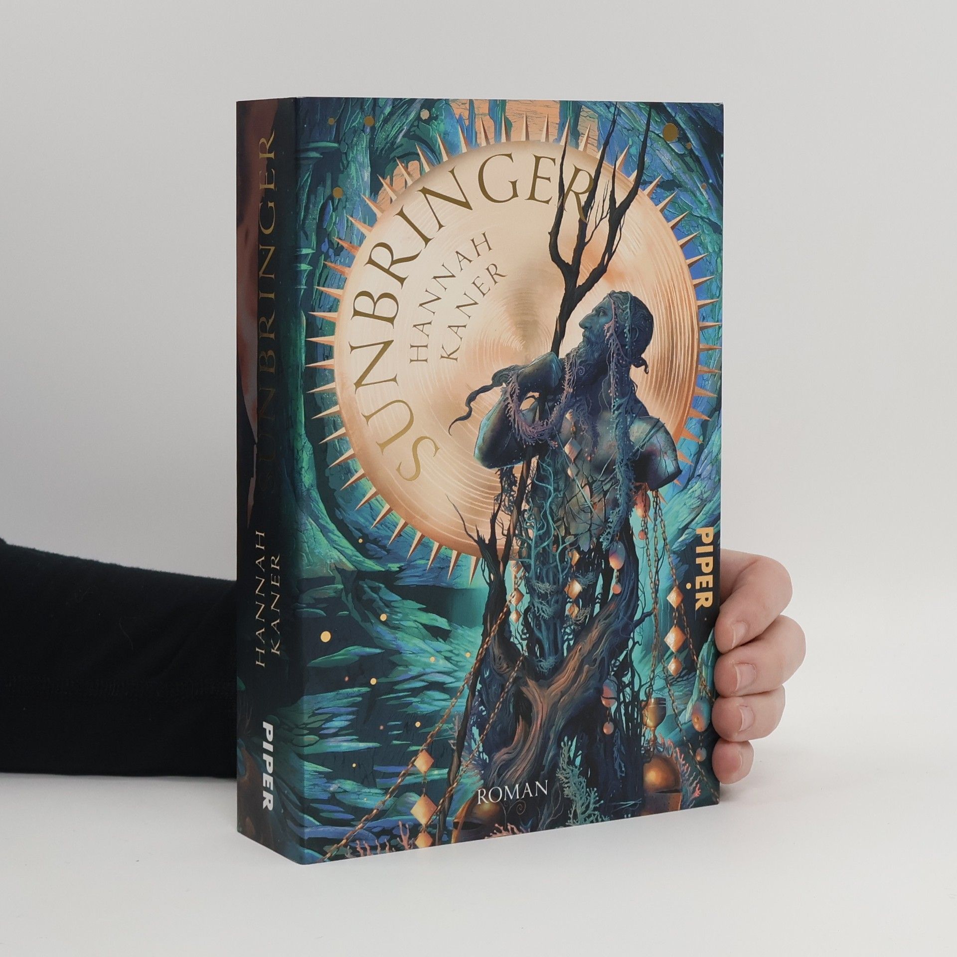 Hannah Kaner Sunbringer