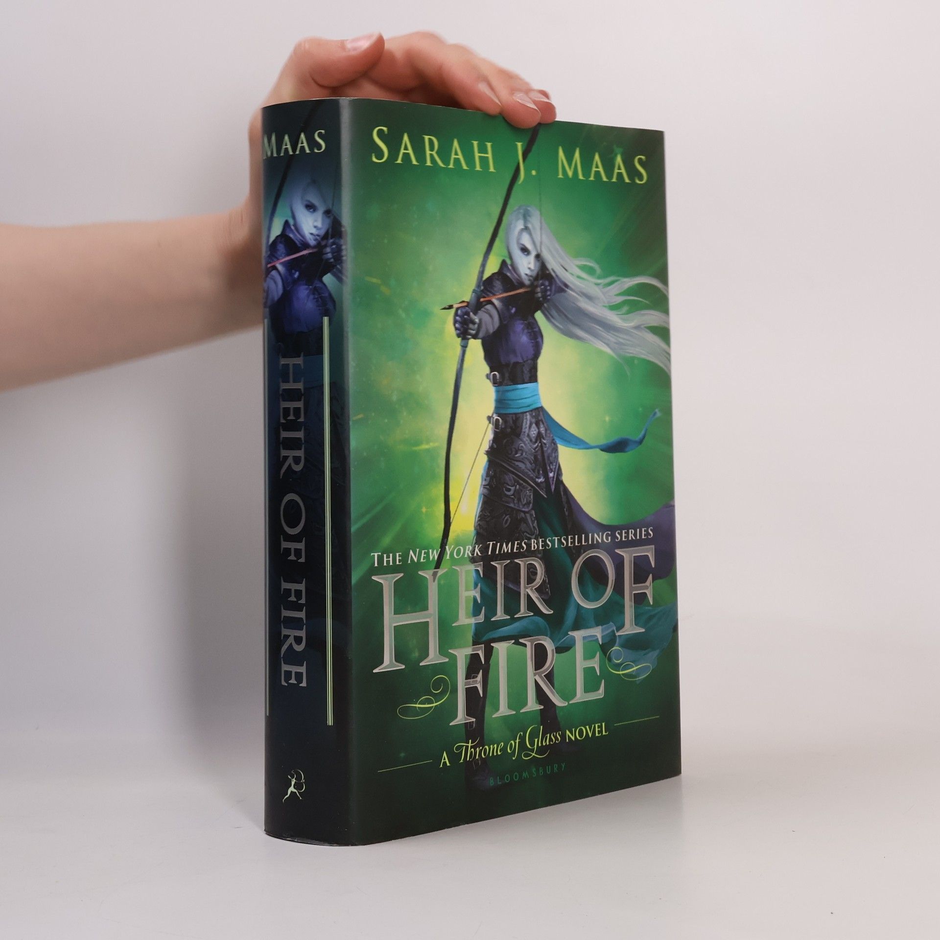 Sarah J. Maas Throne of Glass: Heir of Fire