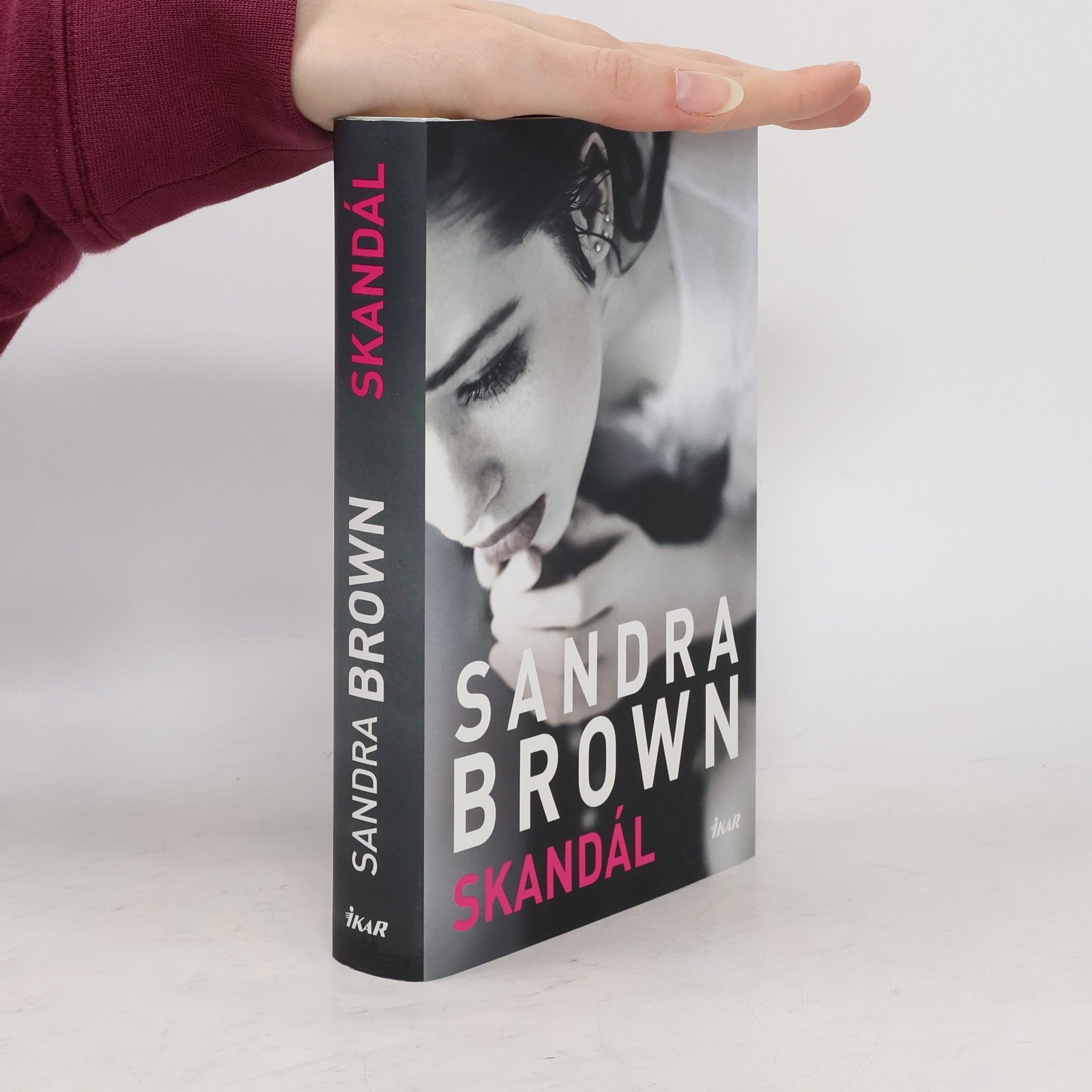 Sandra Brown Skandál