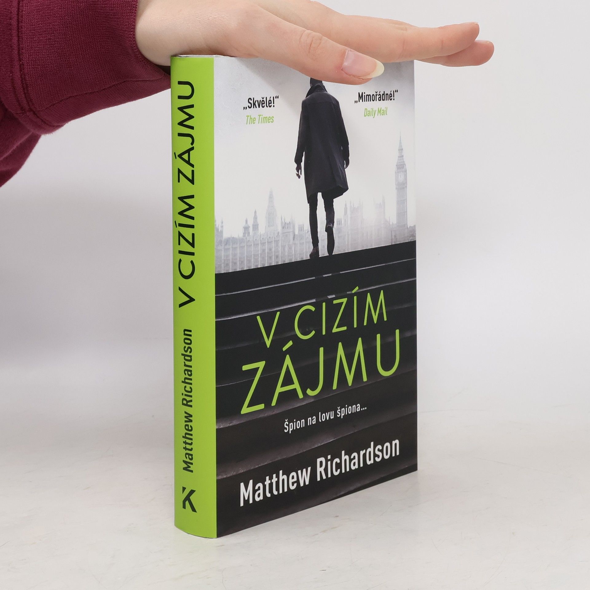 Matthew Richardson V cizím zájmu