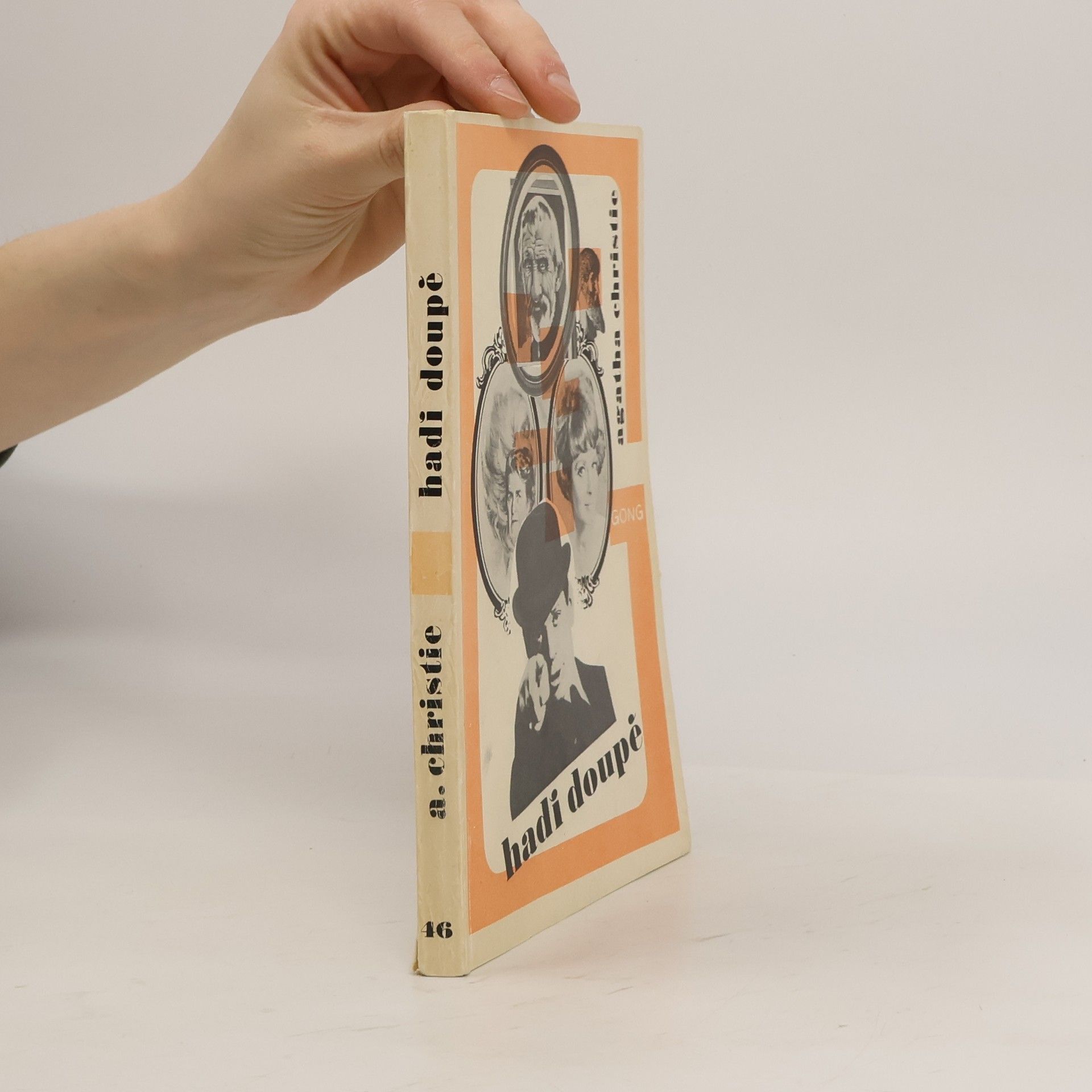 Agatha Christie Hadí doupě