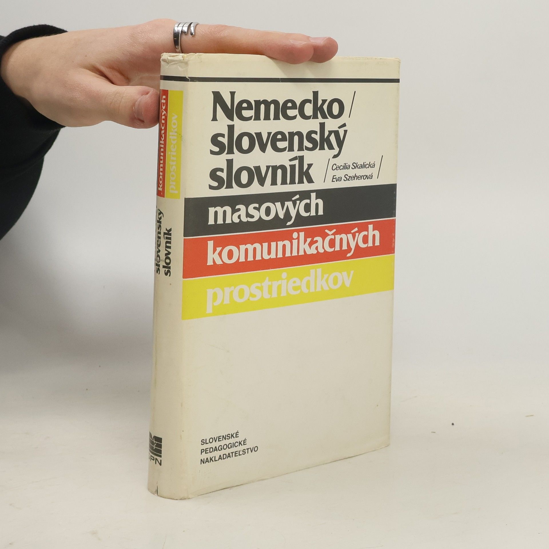 Cecilia Skalicka Nemecko-slovenský slovník masových komunikačných prostriedkov