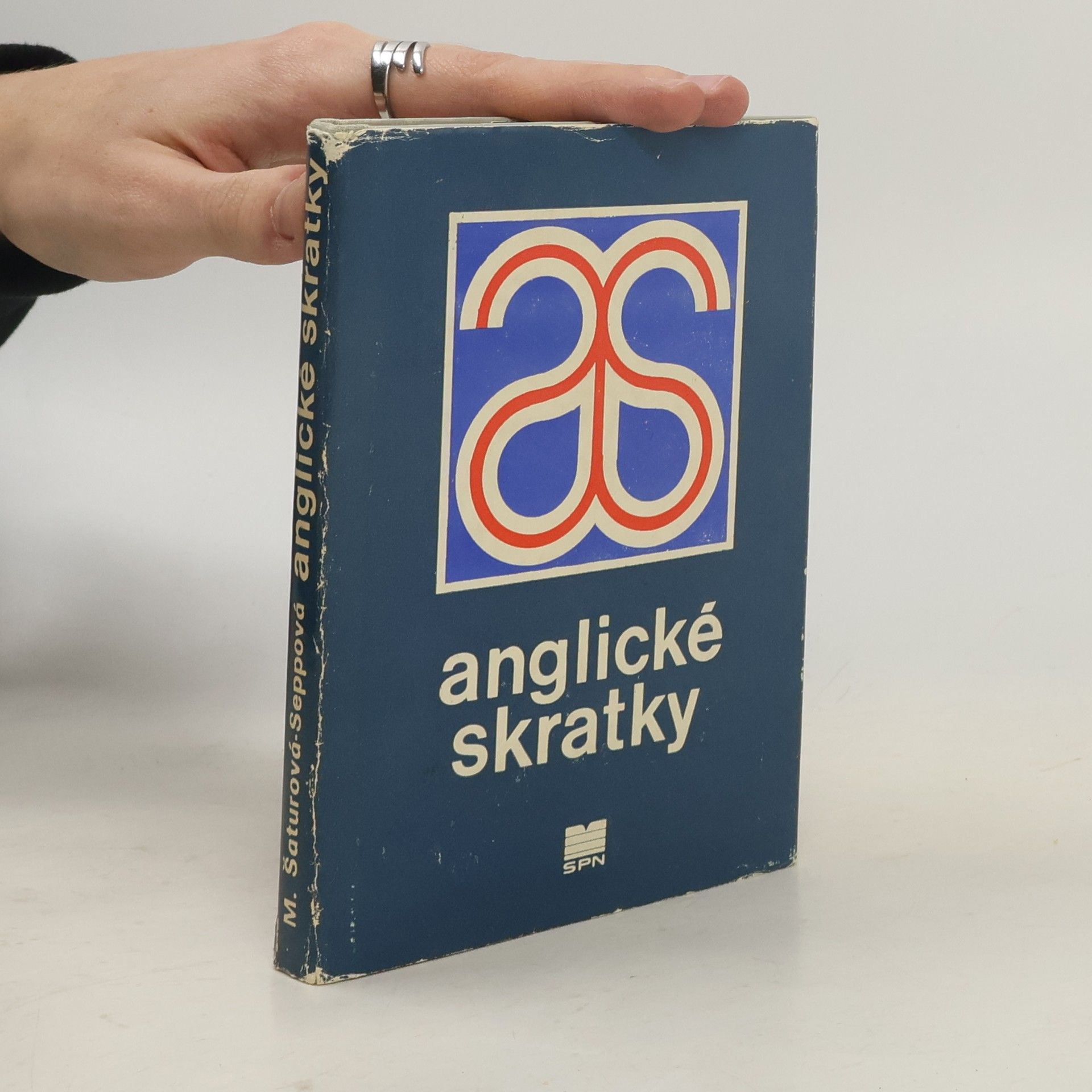 Magda Šaturová-Seppová Anglické skratky