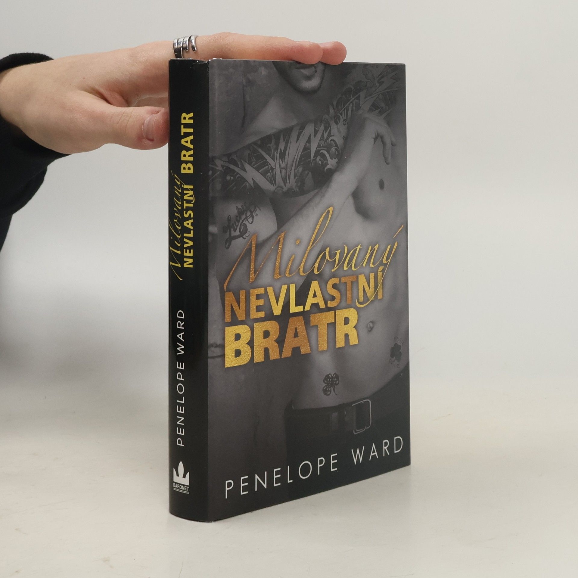 Penelope Ward Milovaný nevlastní bratr