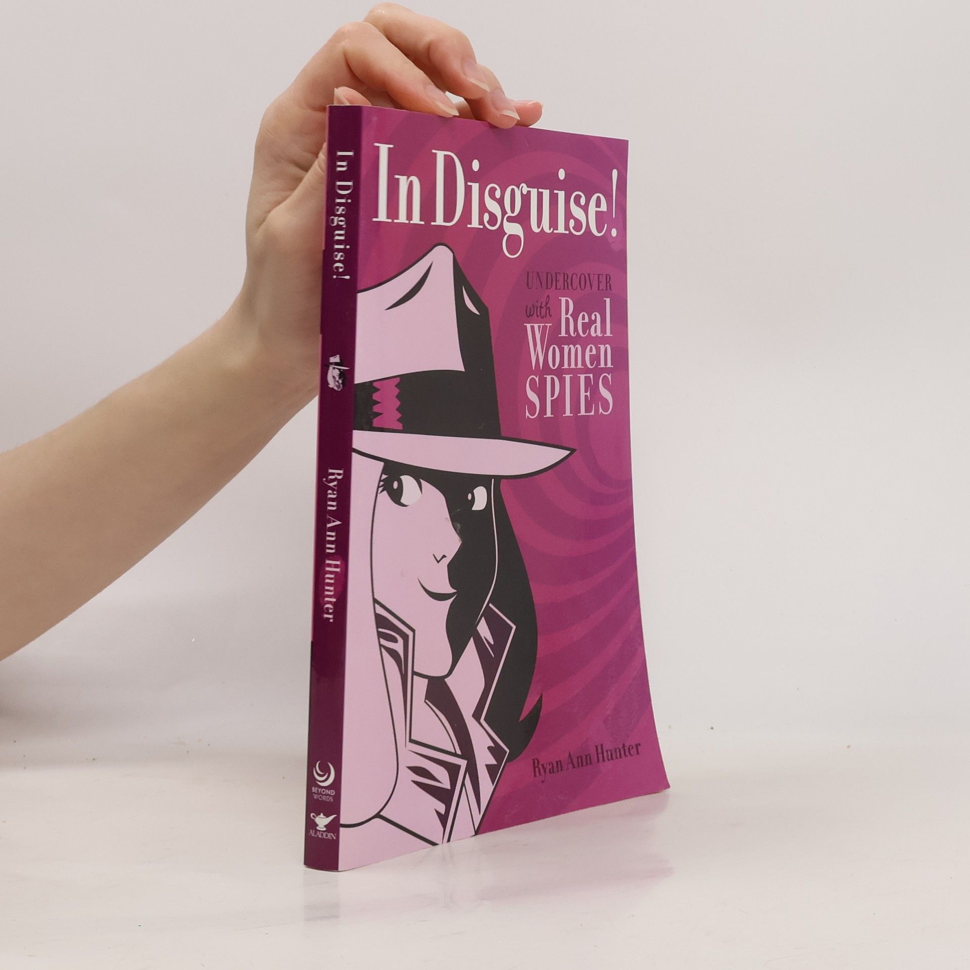 Ryan Ann Hunter In Disguise!