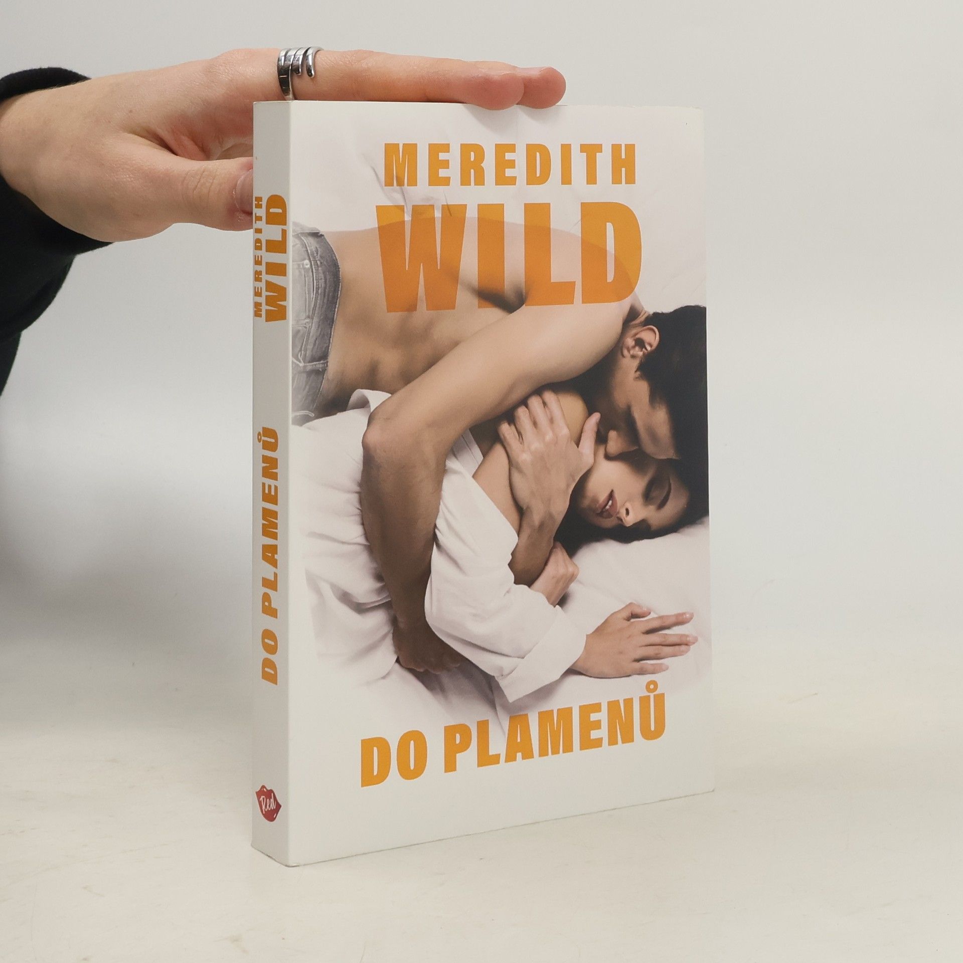 Meredith Wild Do plamenů