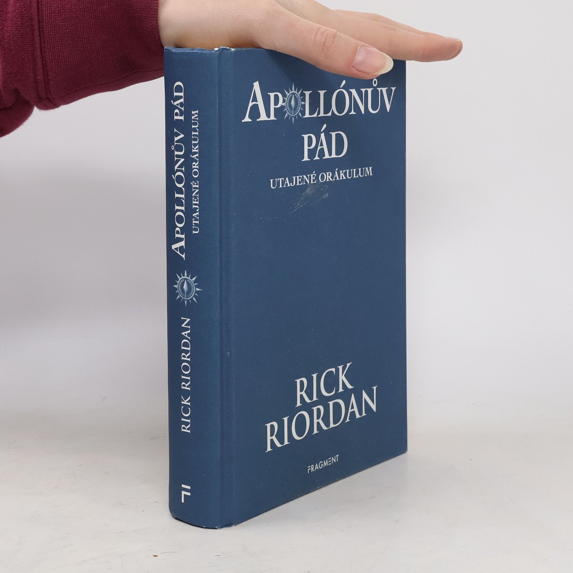 Rick Riordan Apollónův pád. Utajené orákulum