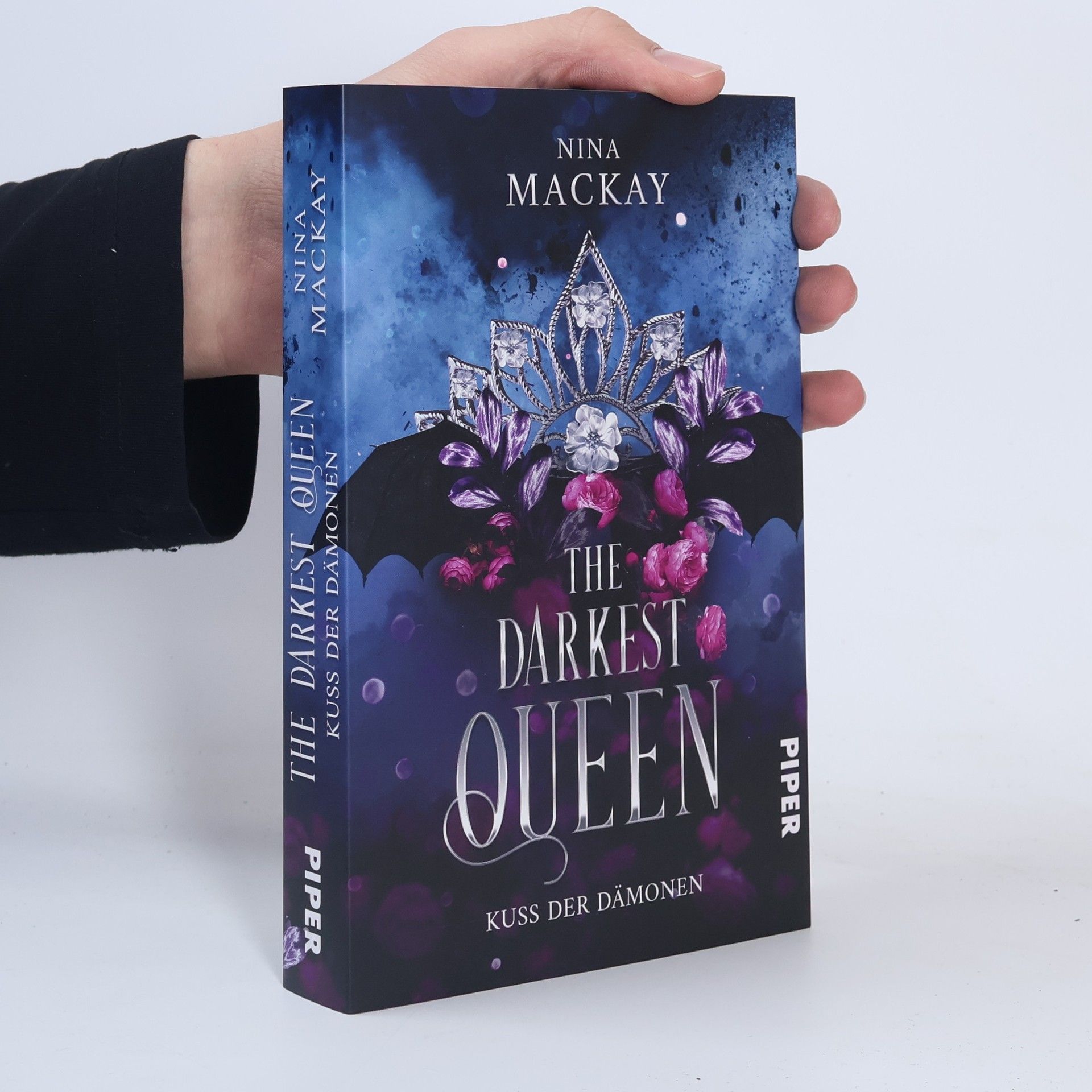 Nina MacKay The Darkest Queen