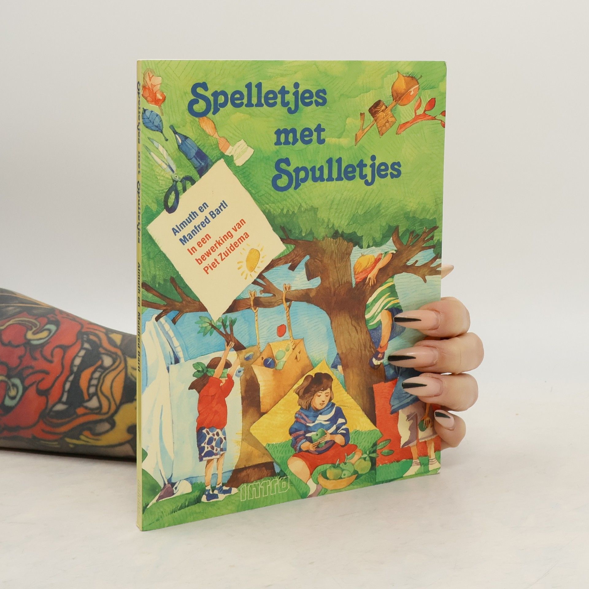 Almuth Bartl Spelletjes met spulletjes