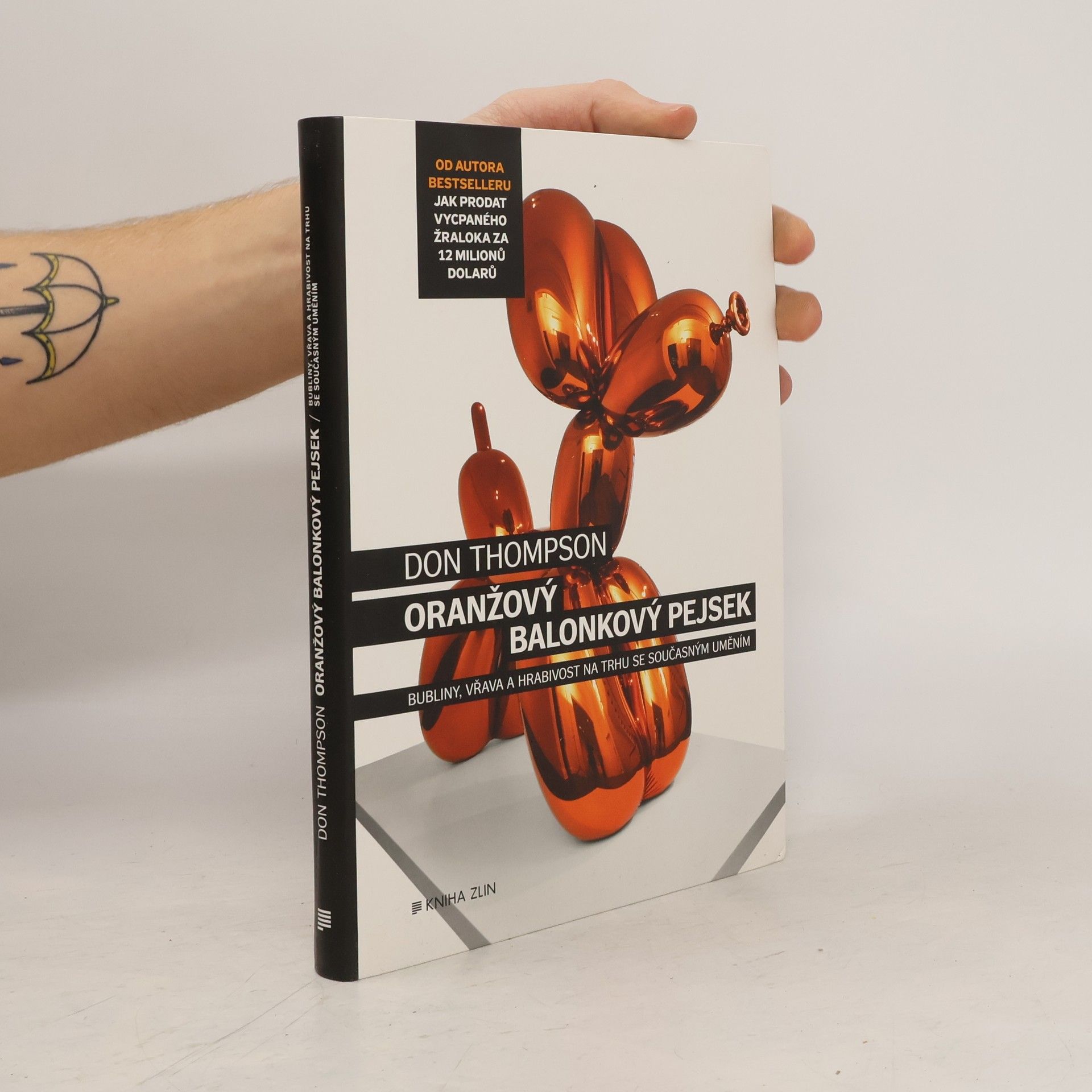 Don Thompson Oranžový balonkový pejsek