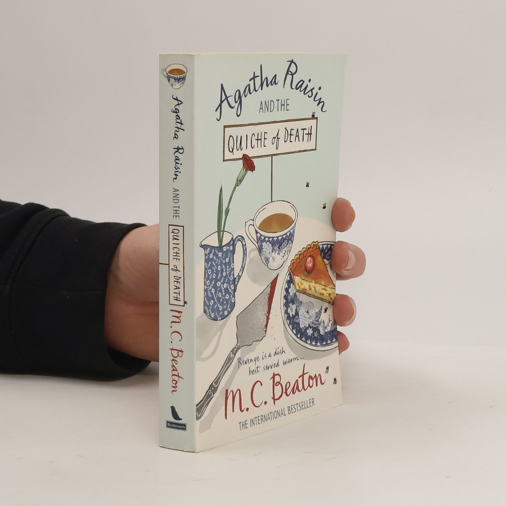 M. C. Beaton Agatha Raisin and the Quiche of Death