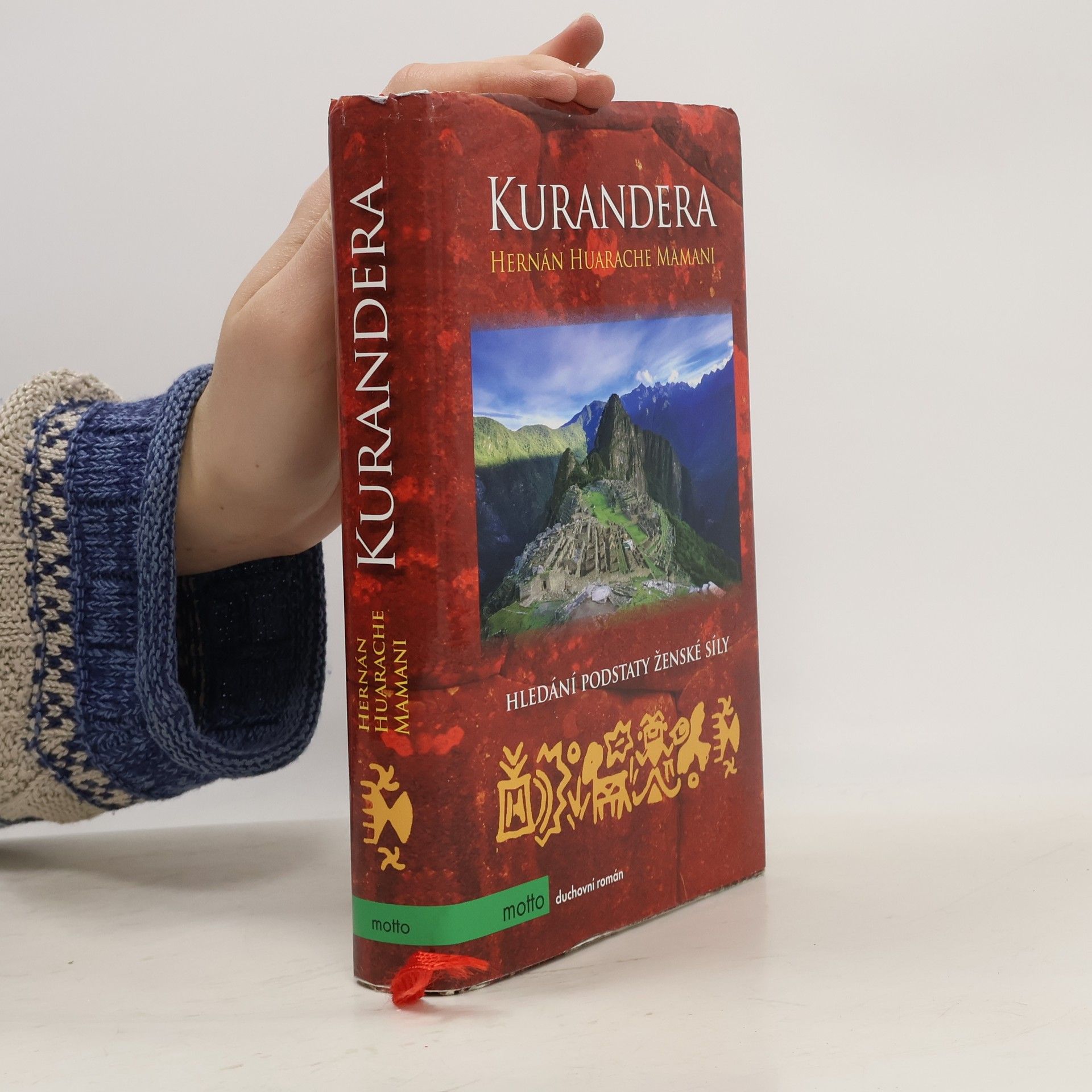 Hernán Huarache Mamani Kurandera. Hledání podstaty ženské síly