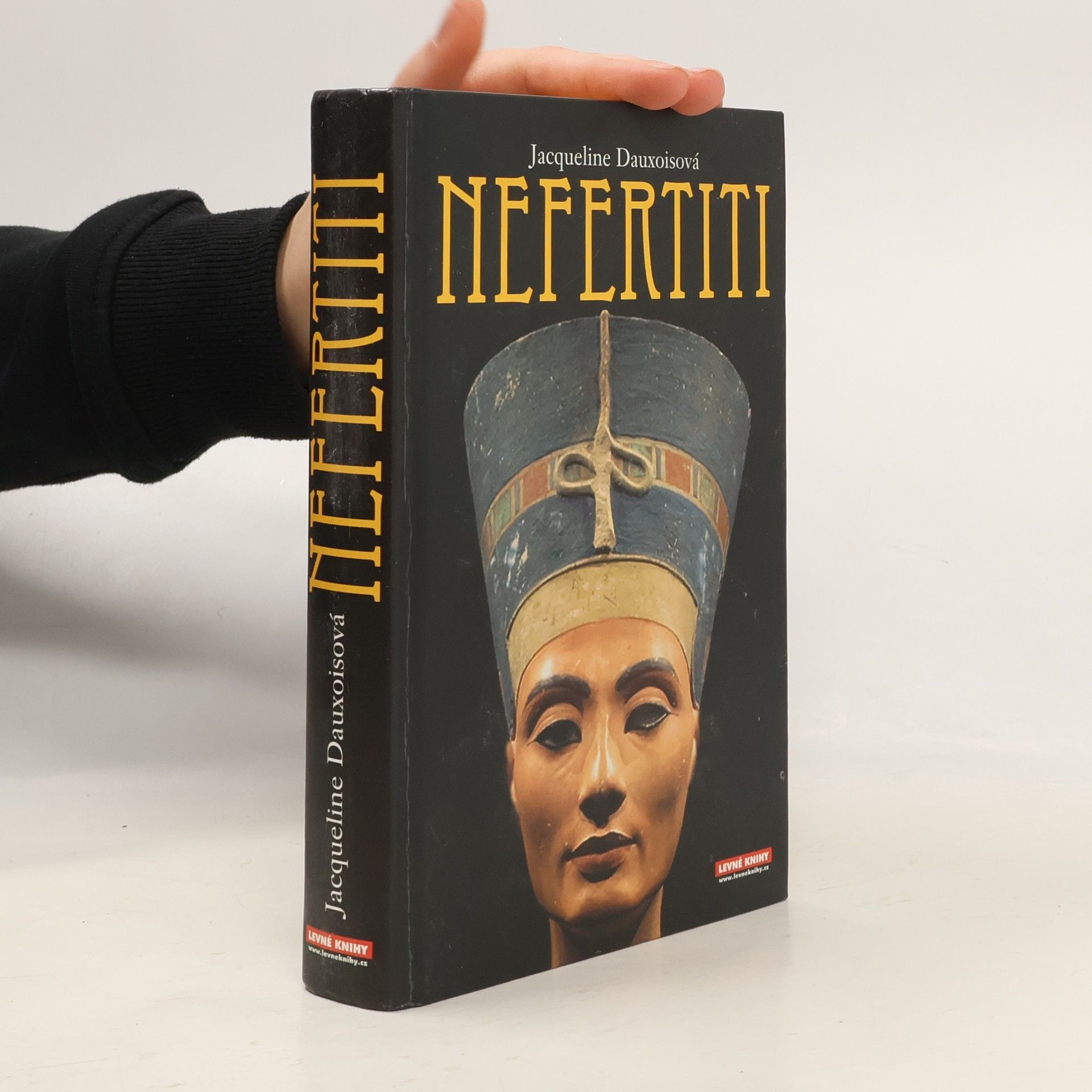 Jacqueline Dauxois Nefertiti