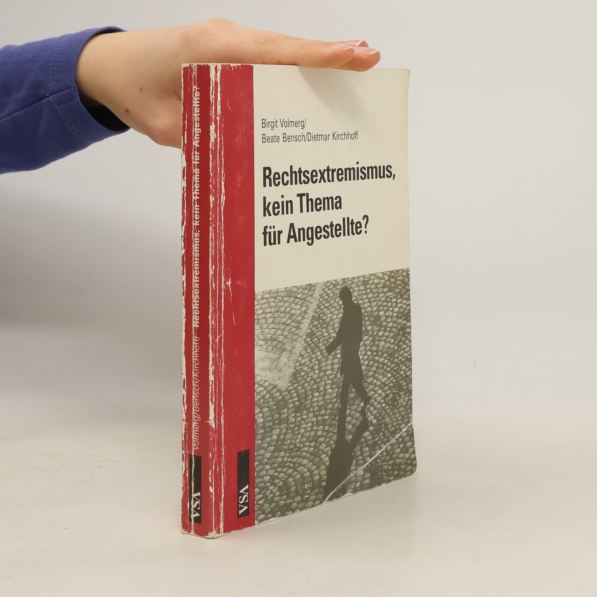 Rechtsextremismus, kein Thema für Angestellte?