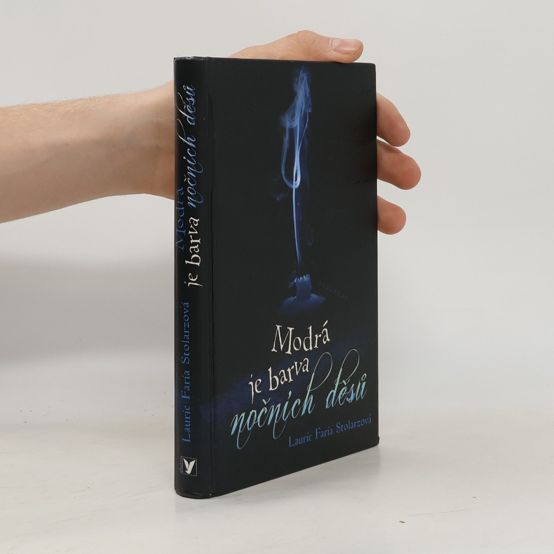 Laurie Faria Stolarz Modrá je barva nočních děsů