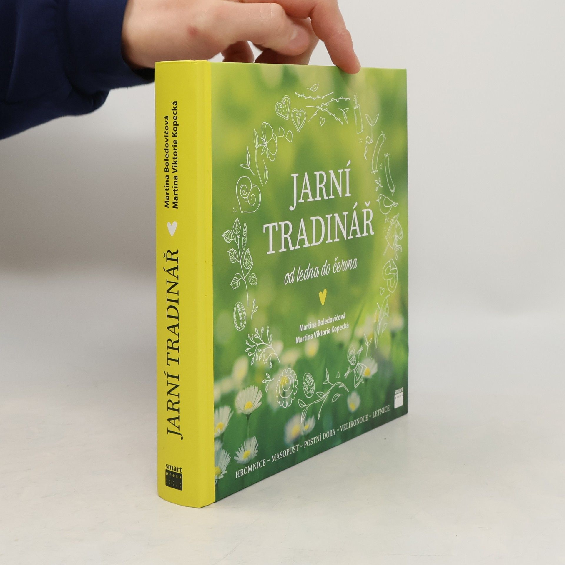 Martina Boledovičová Jarní tradinář : od ledna do června