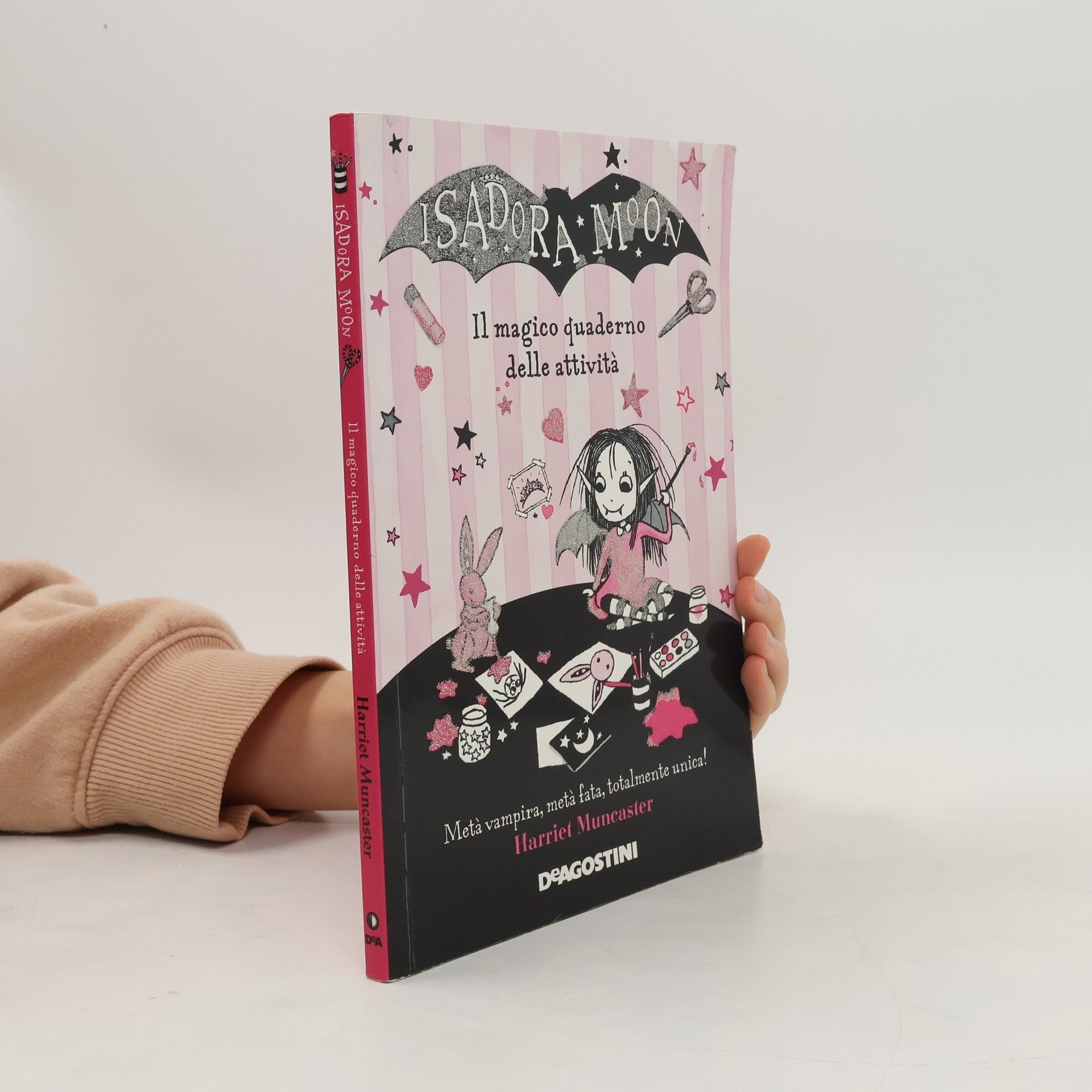 Harriet Muncaster Il magico quaderno delle attività. Isadora Moon