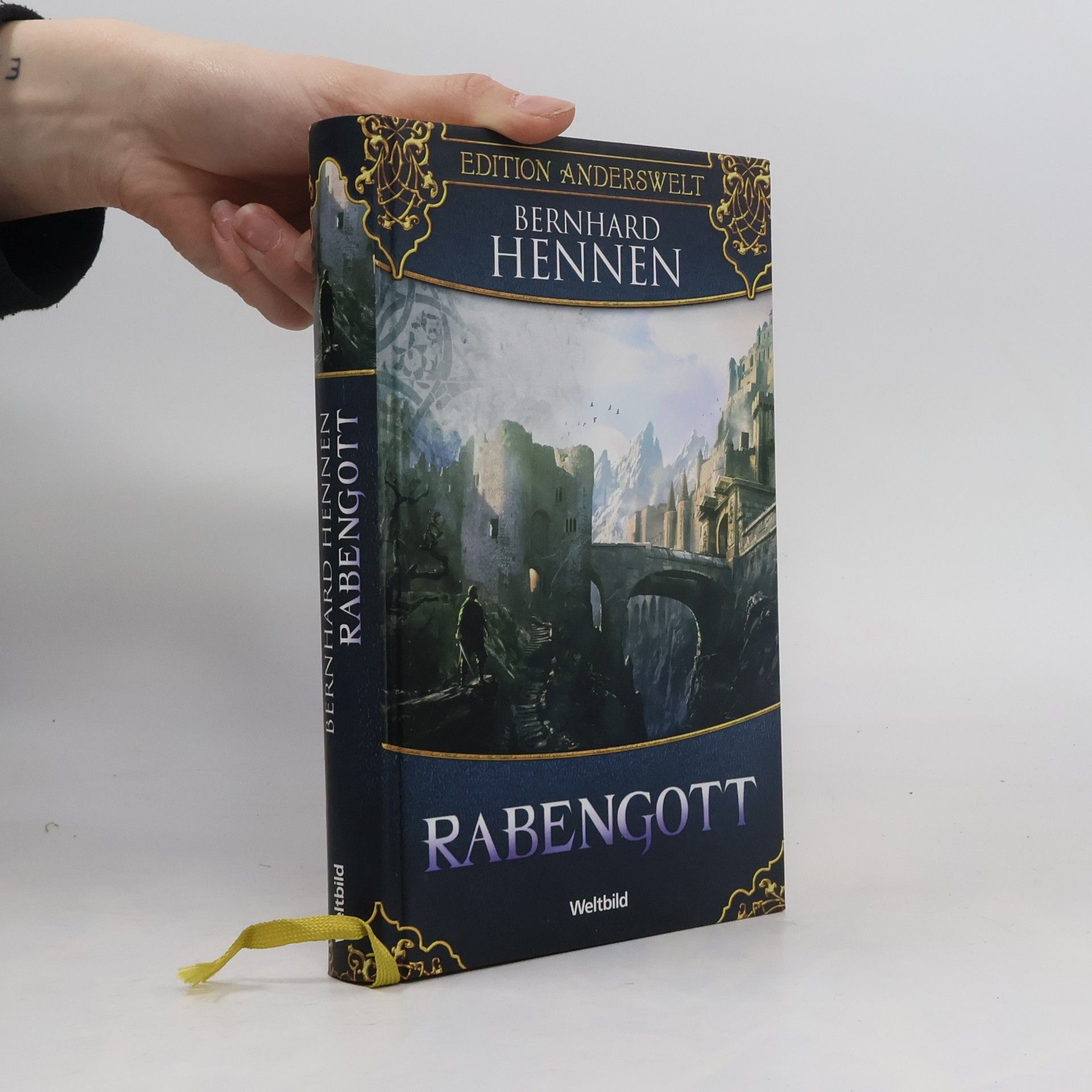 Bernhard Hennen Rabengott