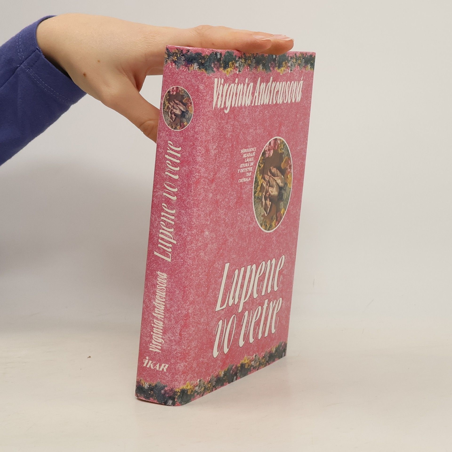 V. C. Andrews Lupene vo vetre