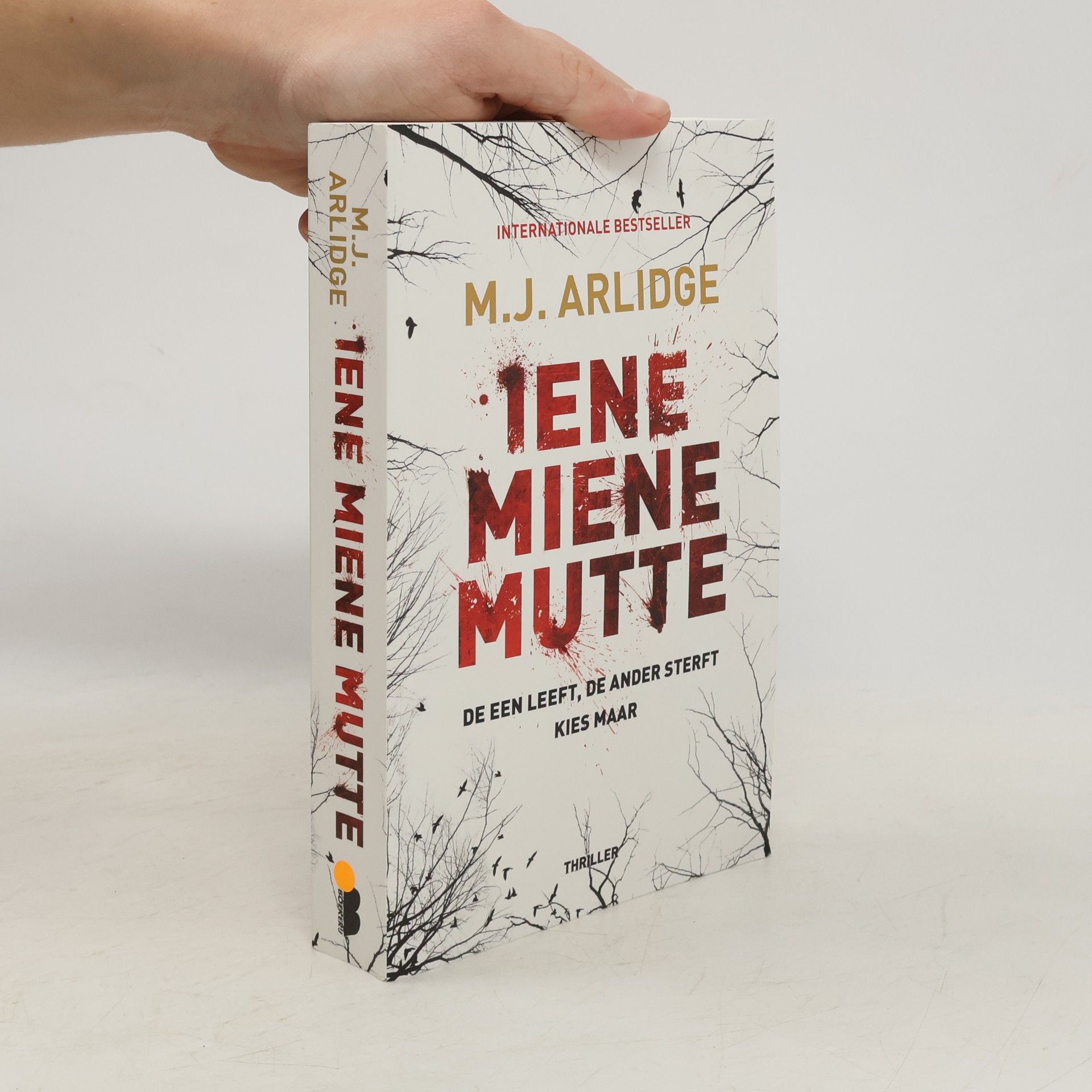 Matthew J. Arlidge Iene Miene Mutte