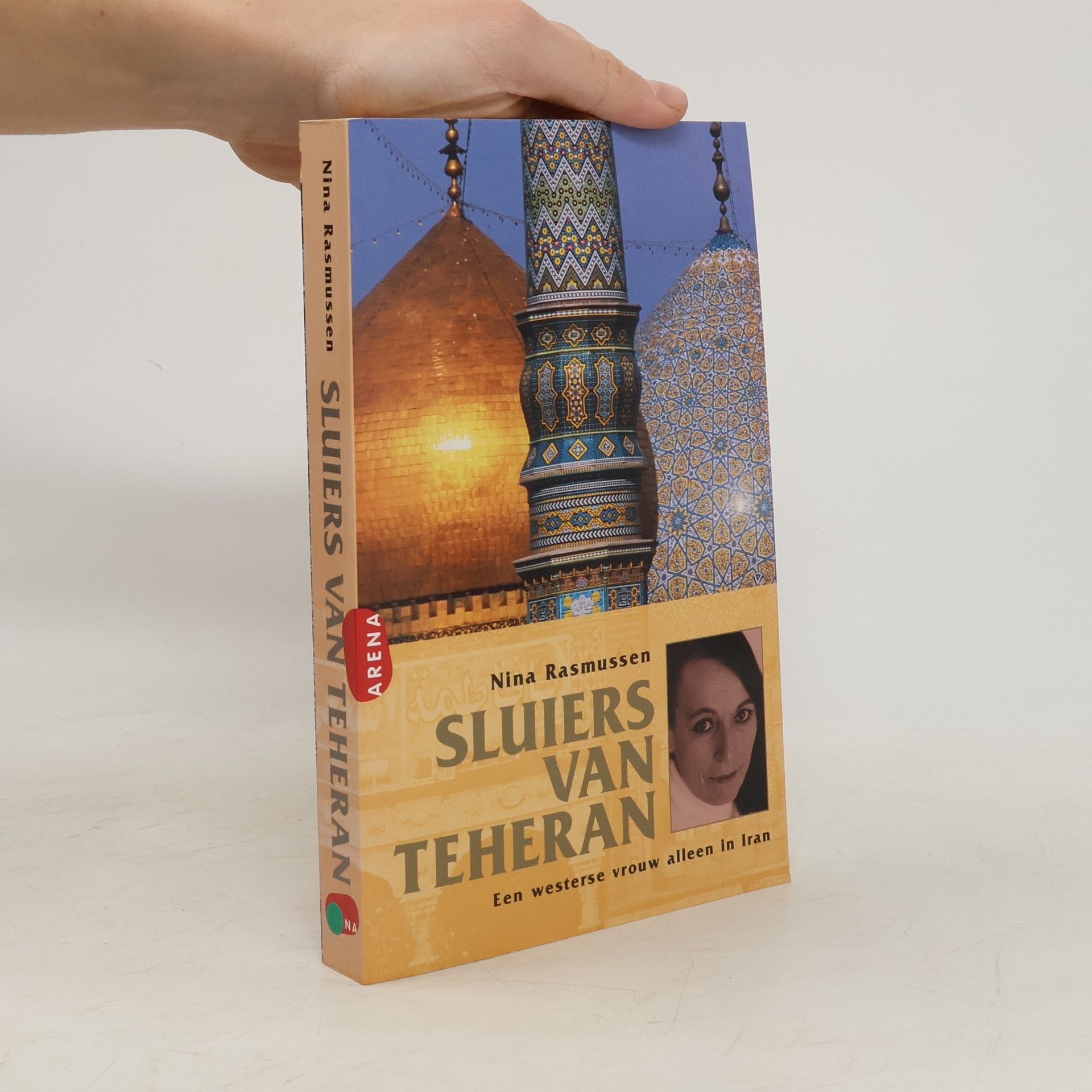 Nina Rasmussen Sluiers van Teheran