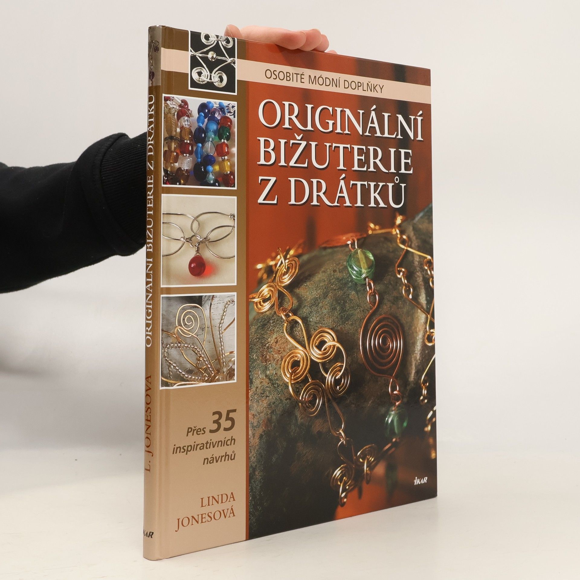 Linda Jones Originální bižuterie z drátků