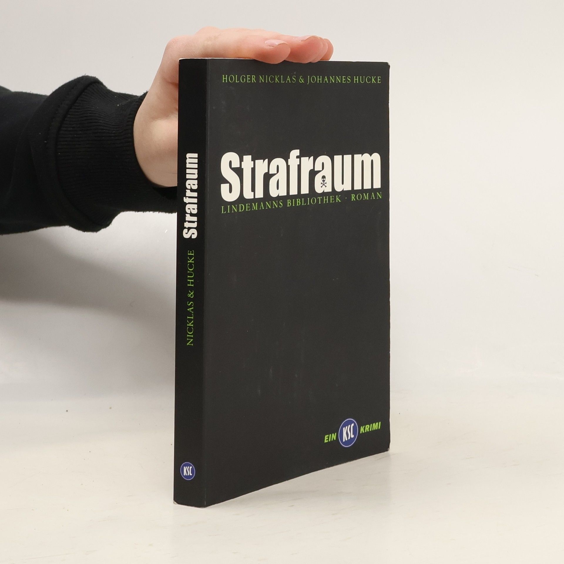 Thomas Lindemann Strafraum. Der KSC Krimi