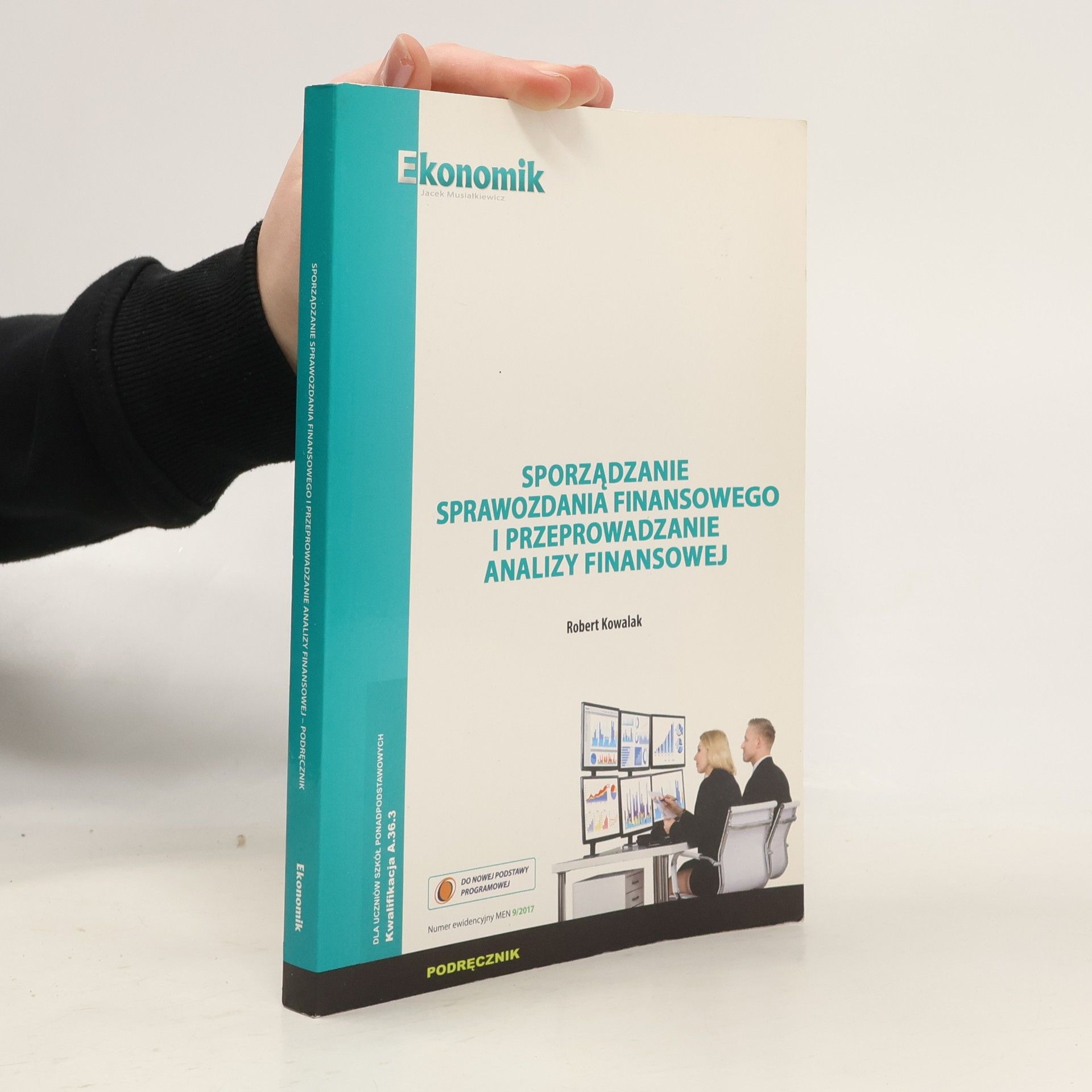 Jacek Musiałkiewicz Sporządzanie sprawozdania finans. podr. Ekonomik