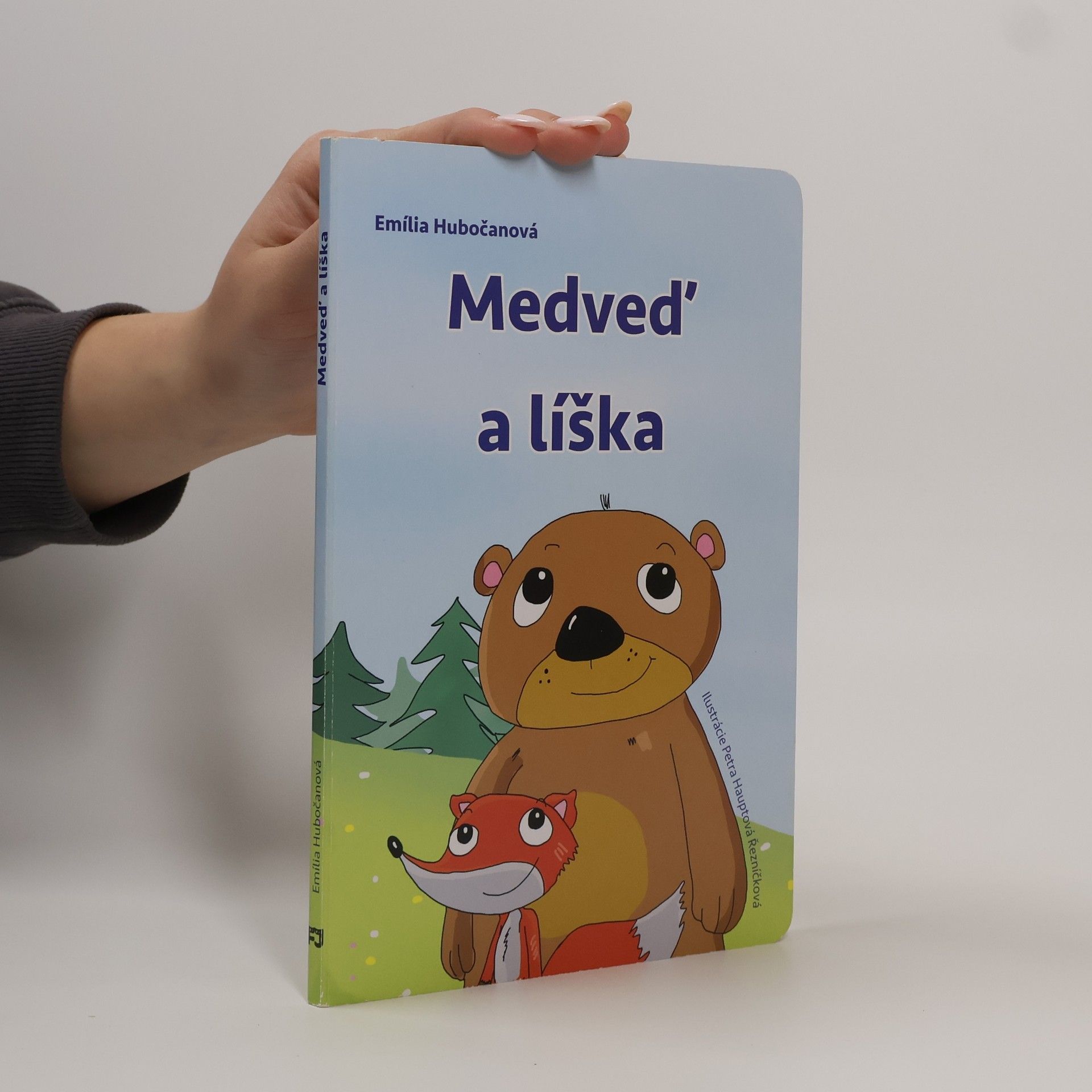Emília Hubočanová Medveď a líška