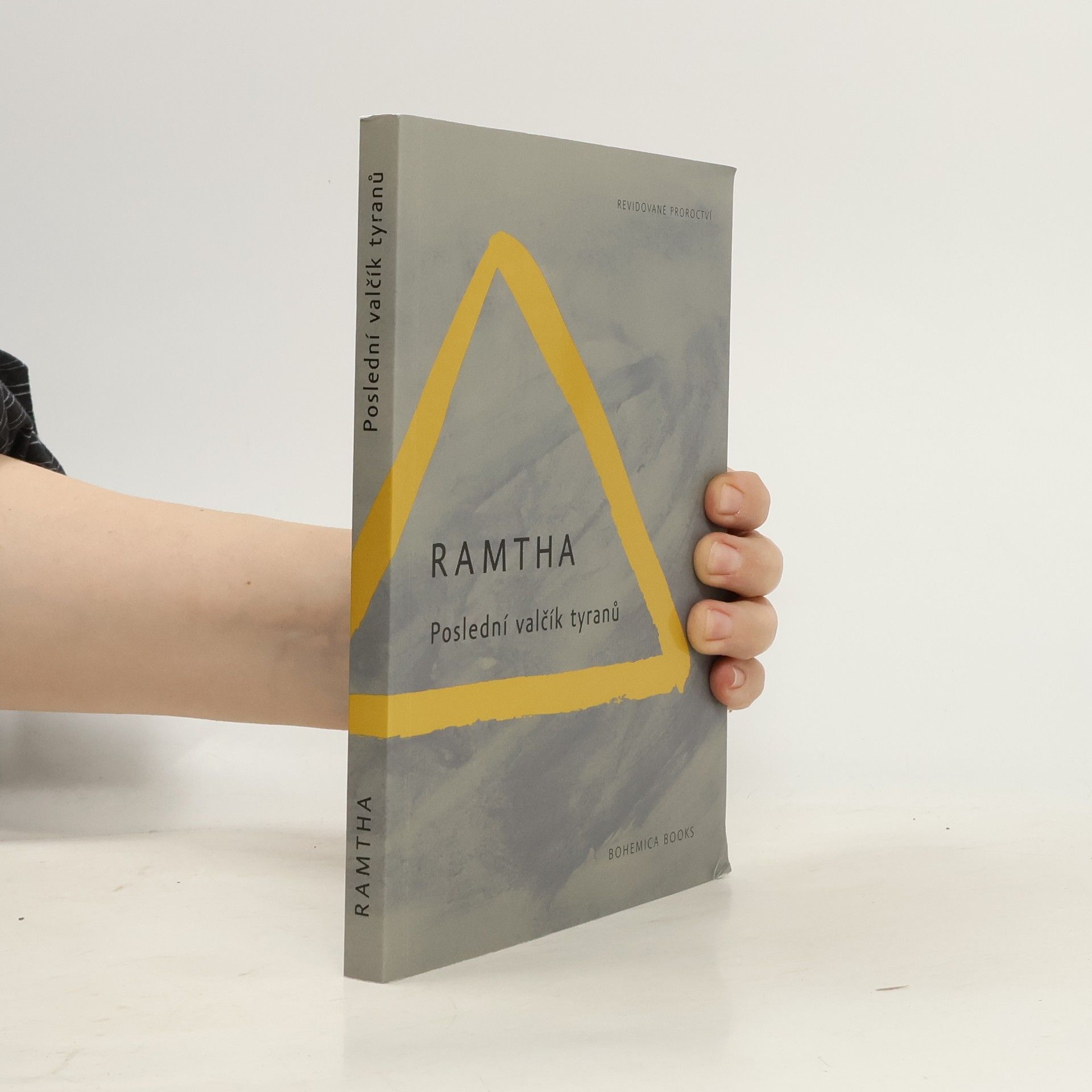 Petr Sumcov Poslední valčík tyranů