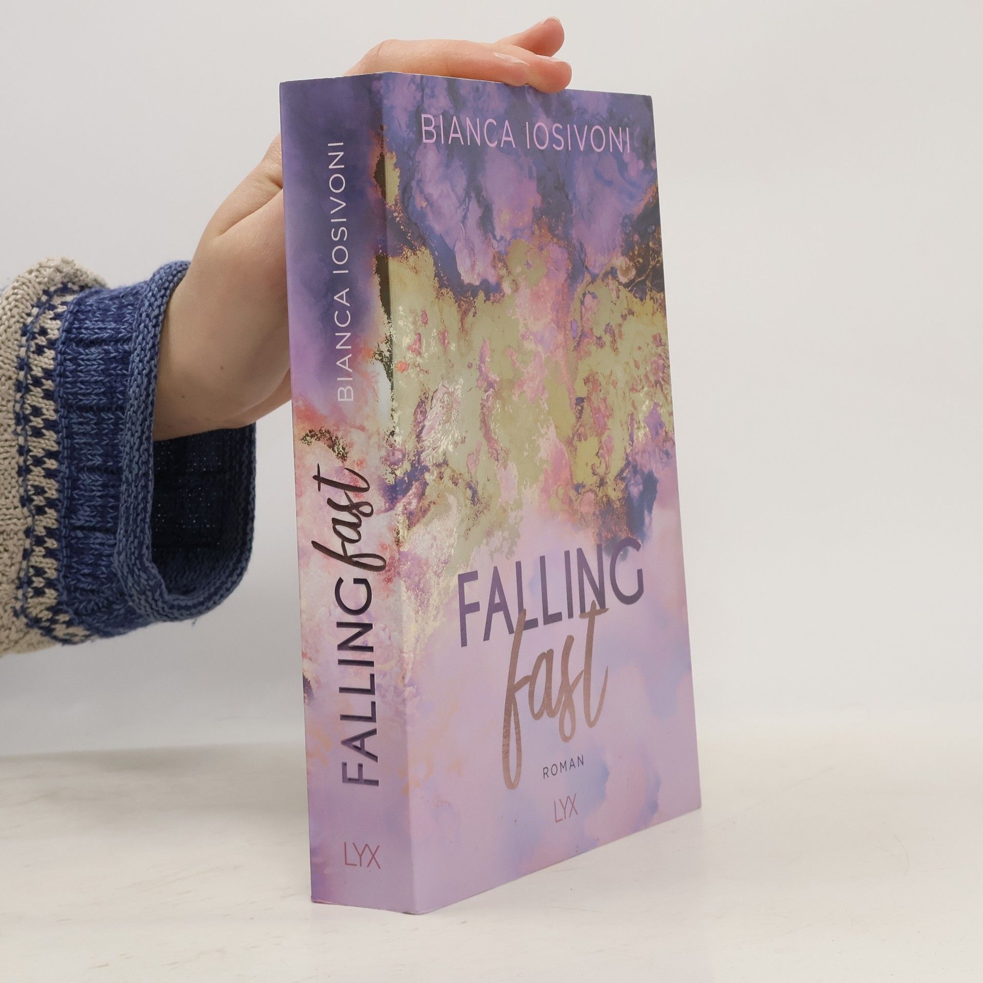 Bianca Iosivoni Falling fast