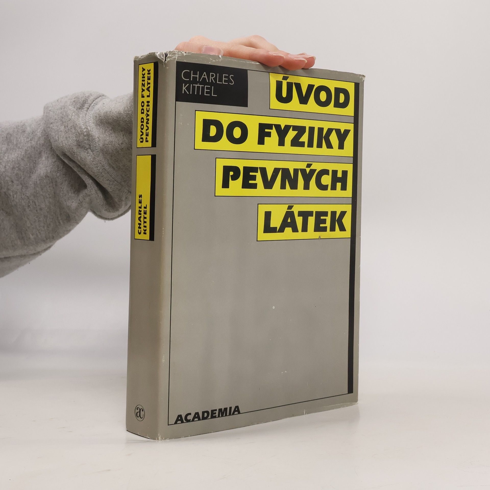 Charles Kittel Úvod do fyziky pevných látek