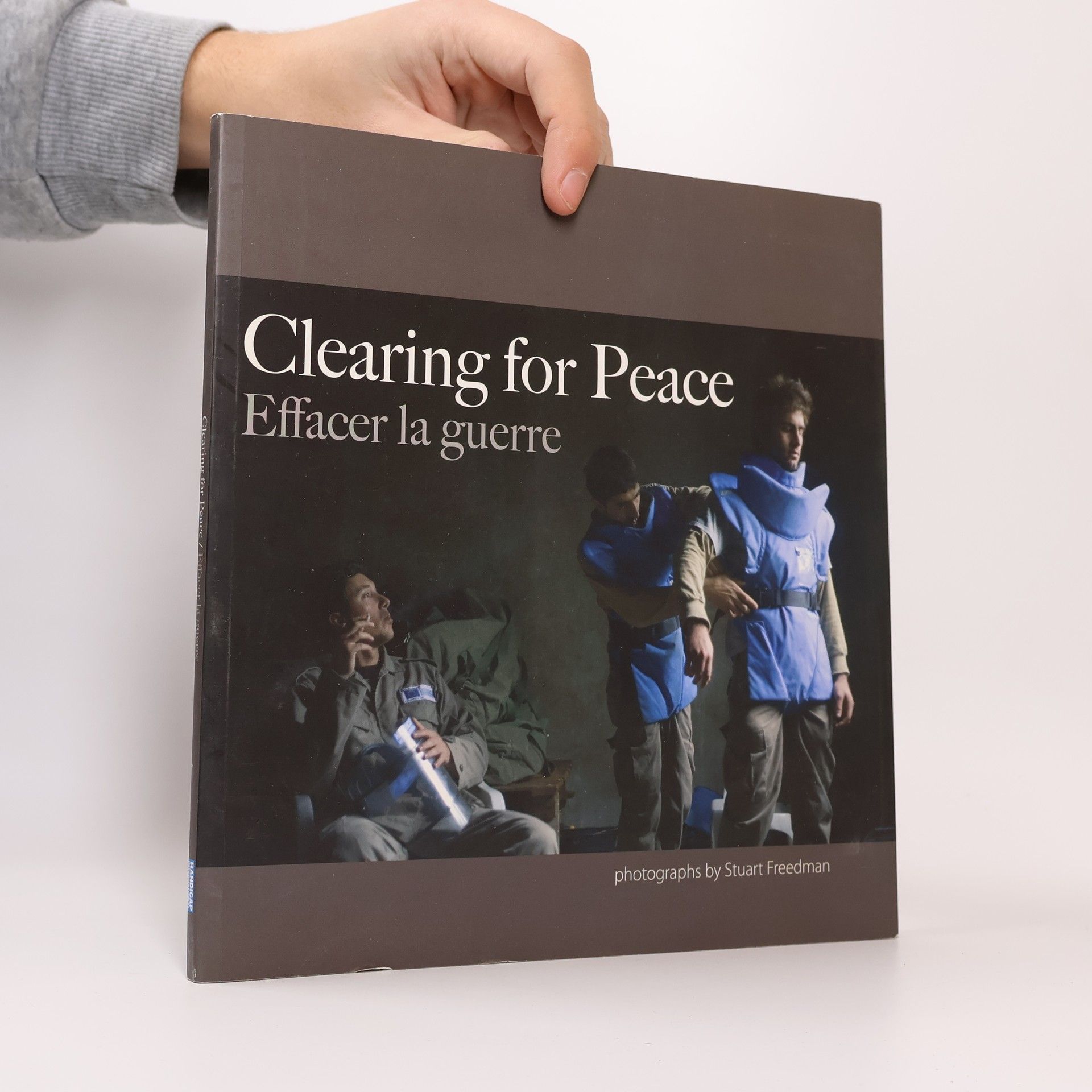 Kolektiv autorů Clearing for Peace