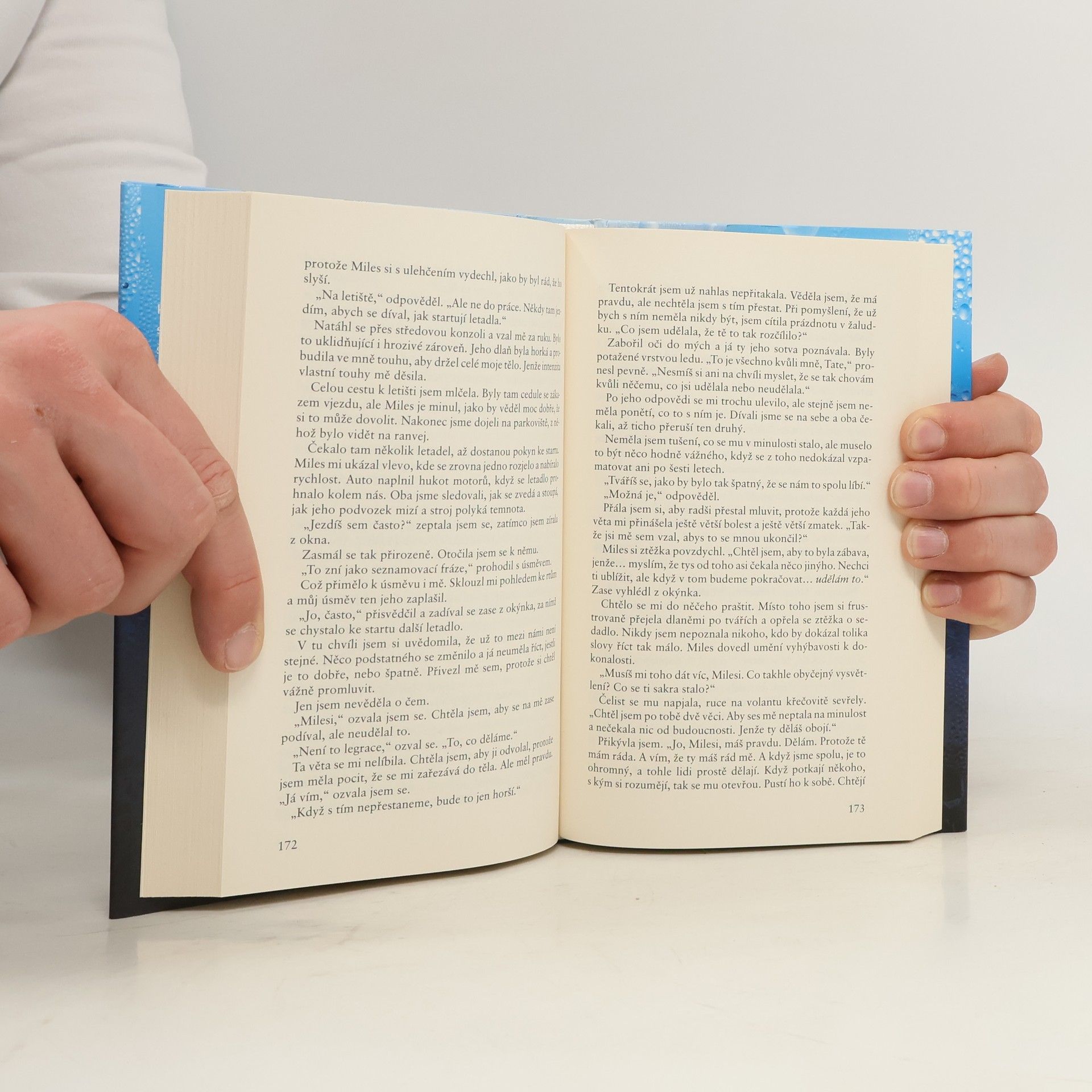 Colleen Hoover Odvrácená tvář lásky