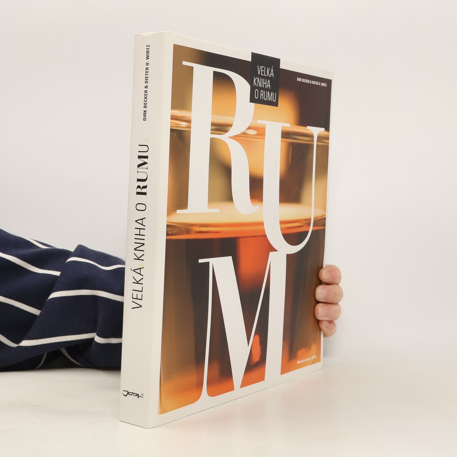 Dieter H. Wirtz Velká kniha o rumu