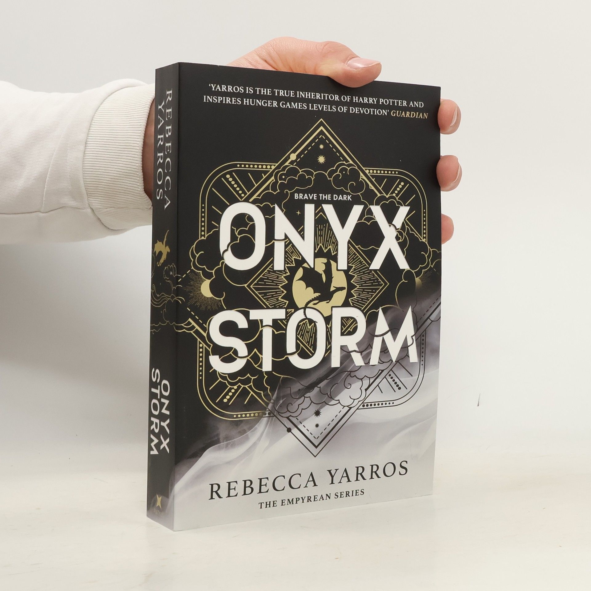 Rebecca Yarros Onyx Storm