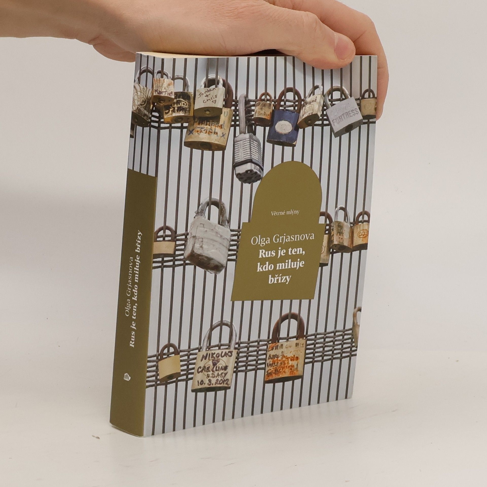 Olga Grjasnowa Rus je ten, kdo miluje břízy