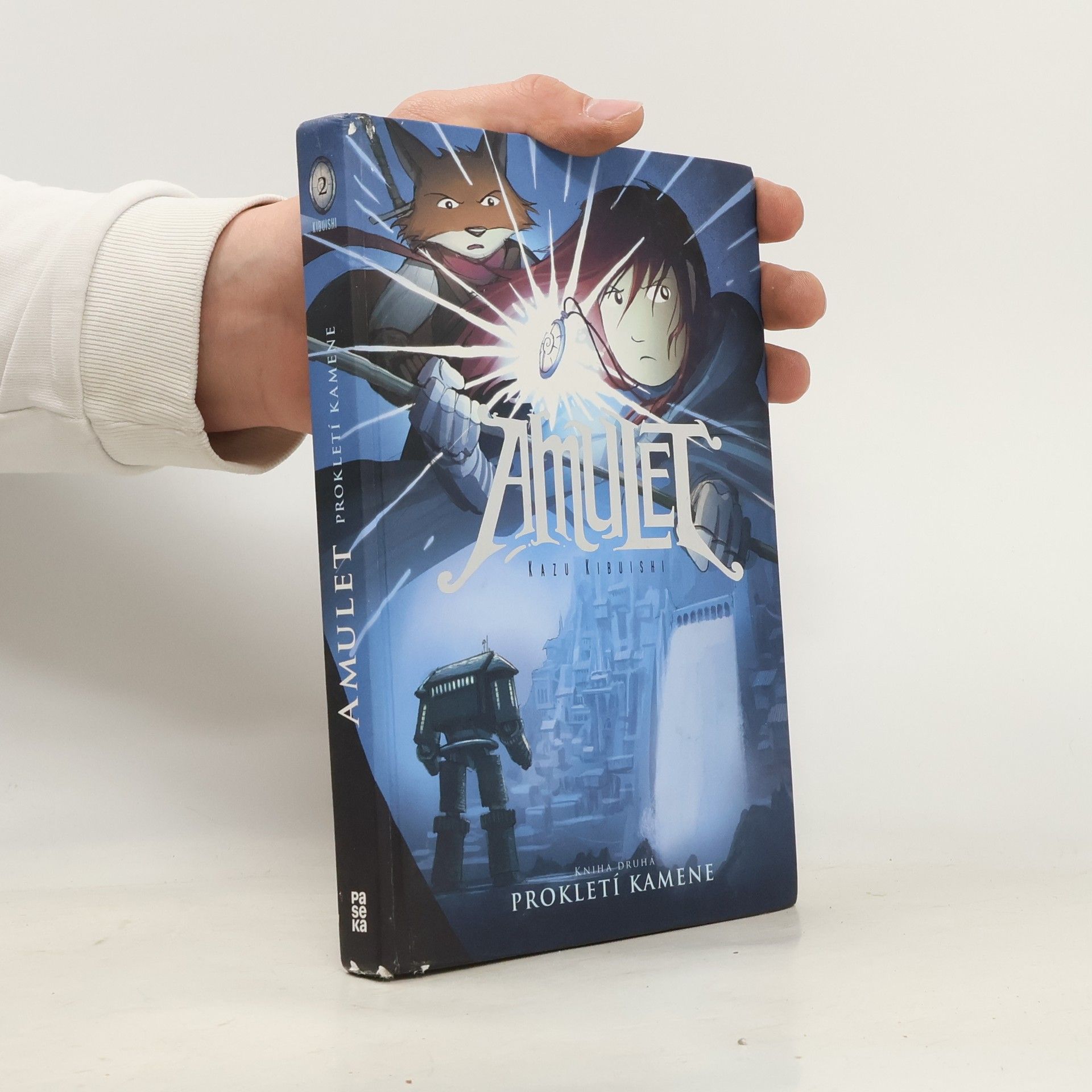 Kazu Kibuishi Prokletí kamene 2. Amulet