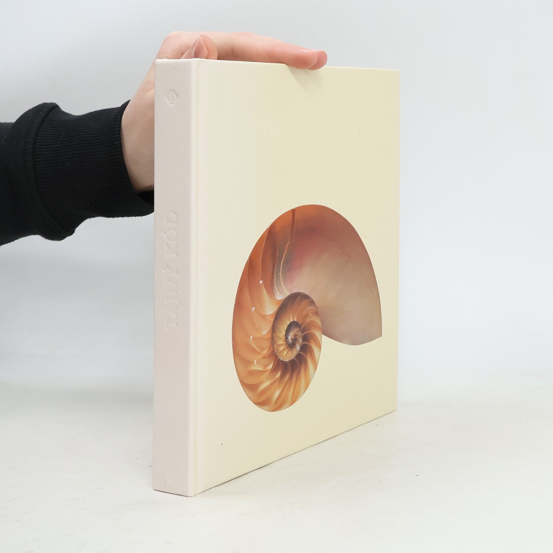 Priya Hemenway Tajný kód