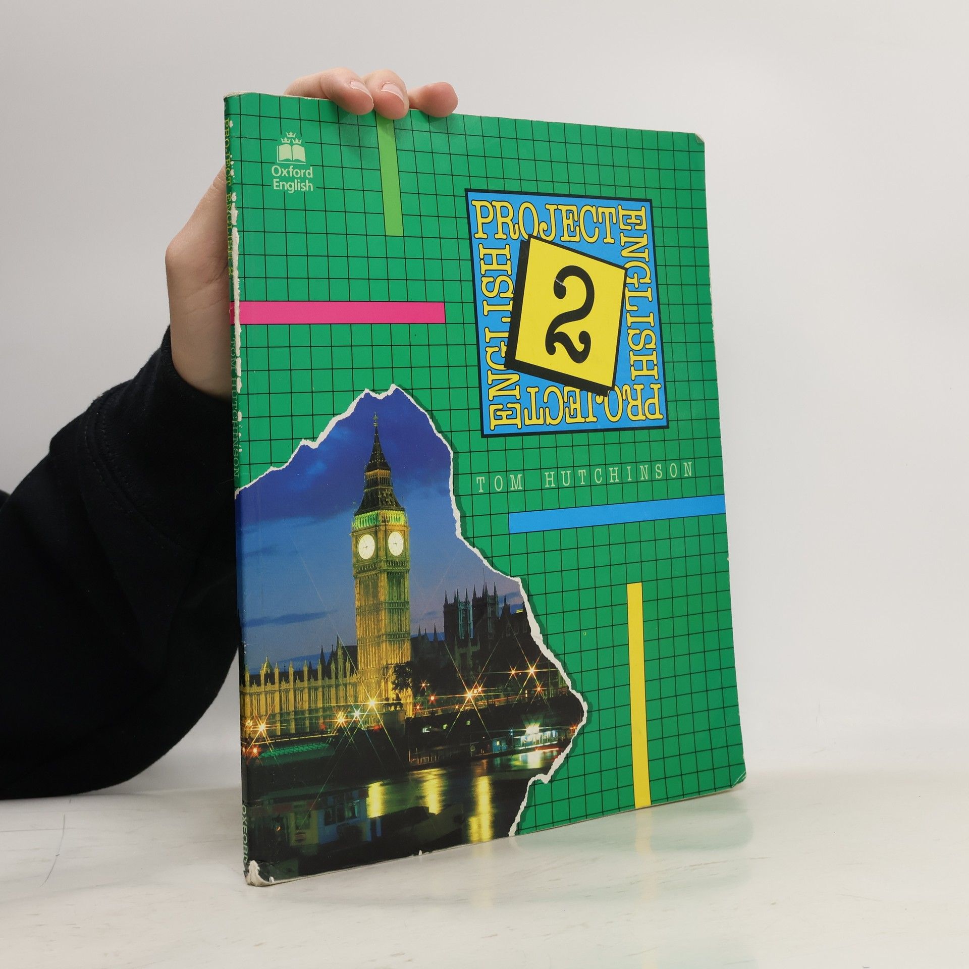 Tom Hutchinson Project English 2: Student's book