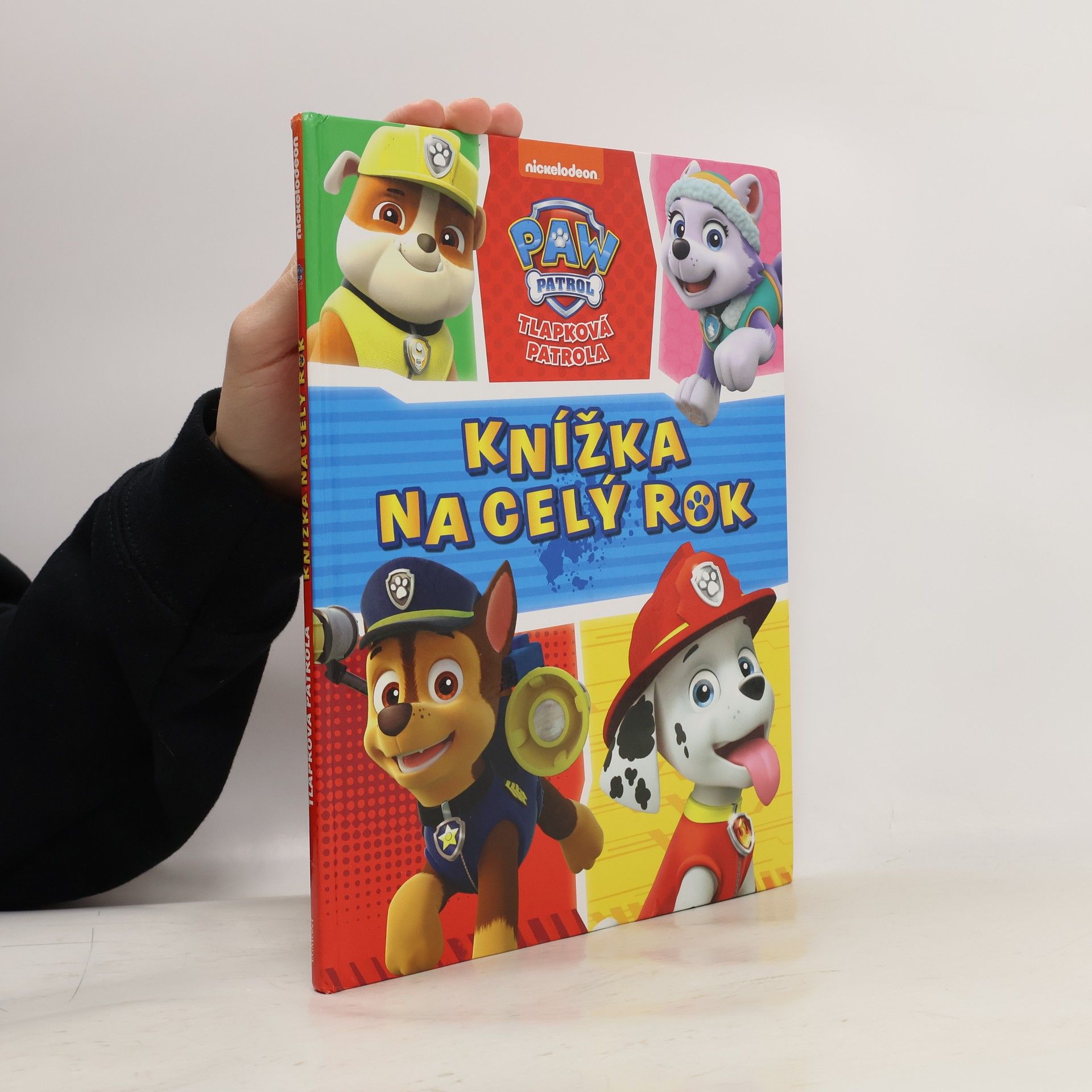 Autorenkollektiv Tlapková patrola : knížka na celý rok