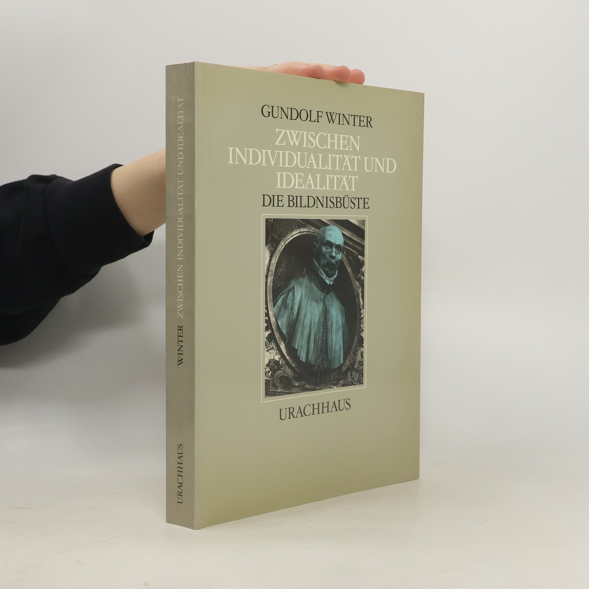 Zwischen Individualität und Idealität