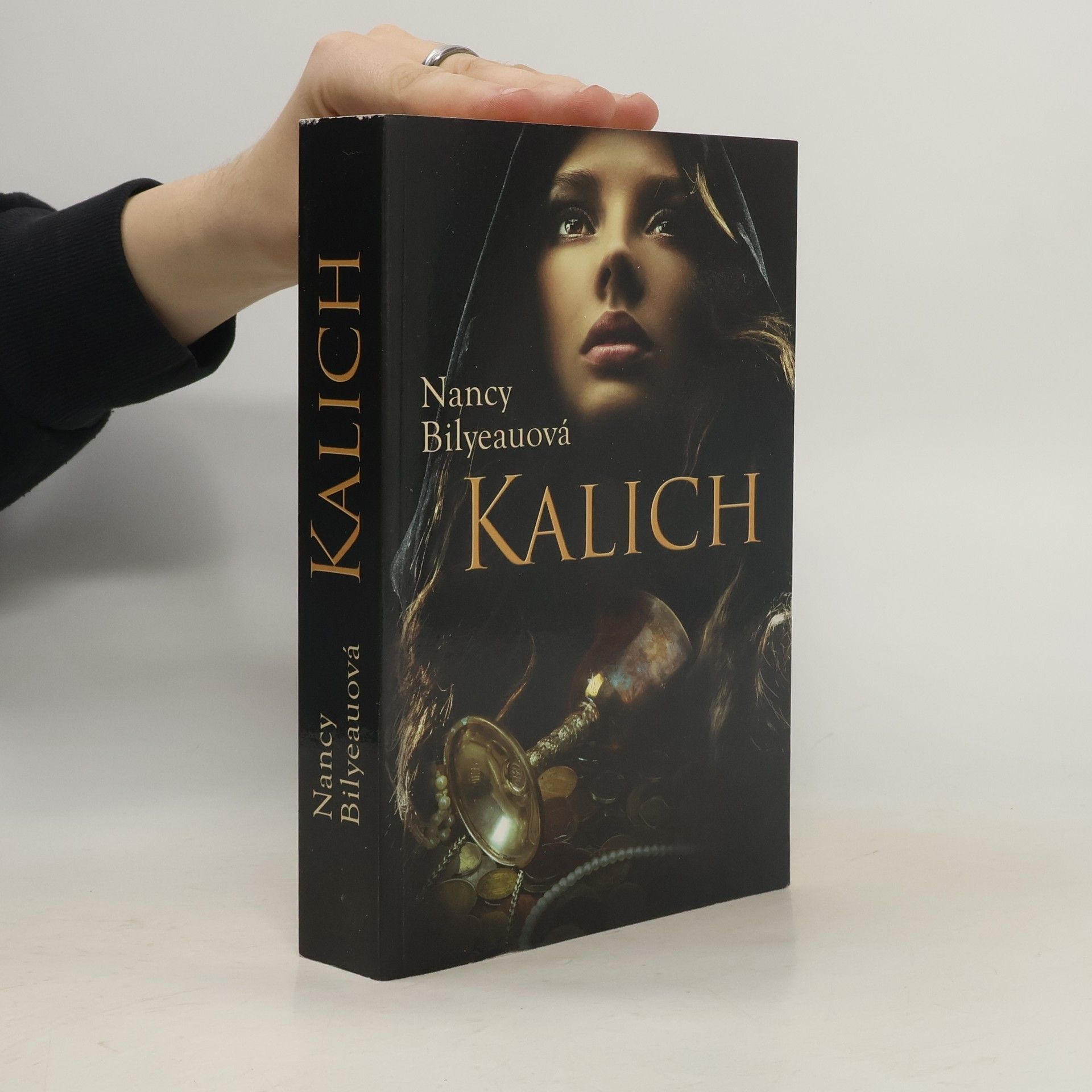 Nancy Bilyeau Kalich