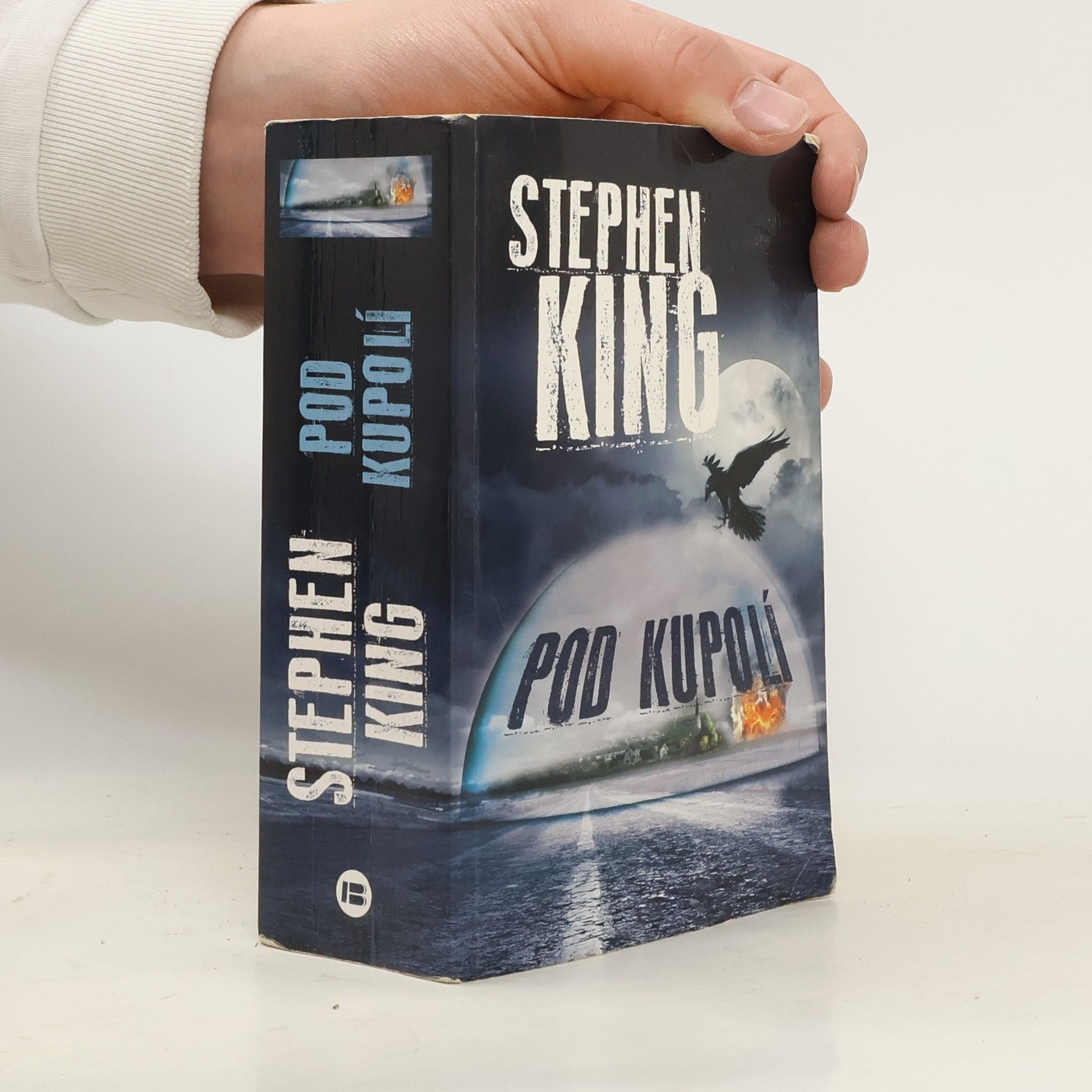 Stephen King Pod kupolí
