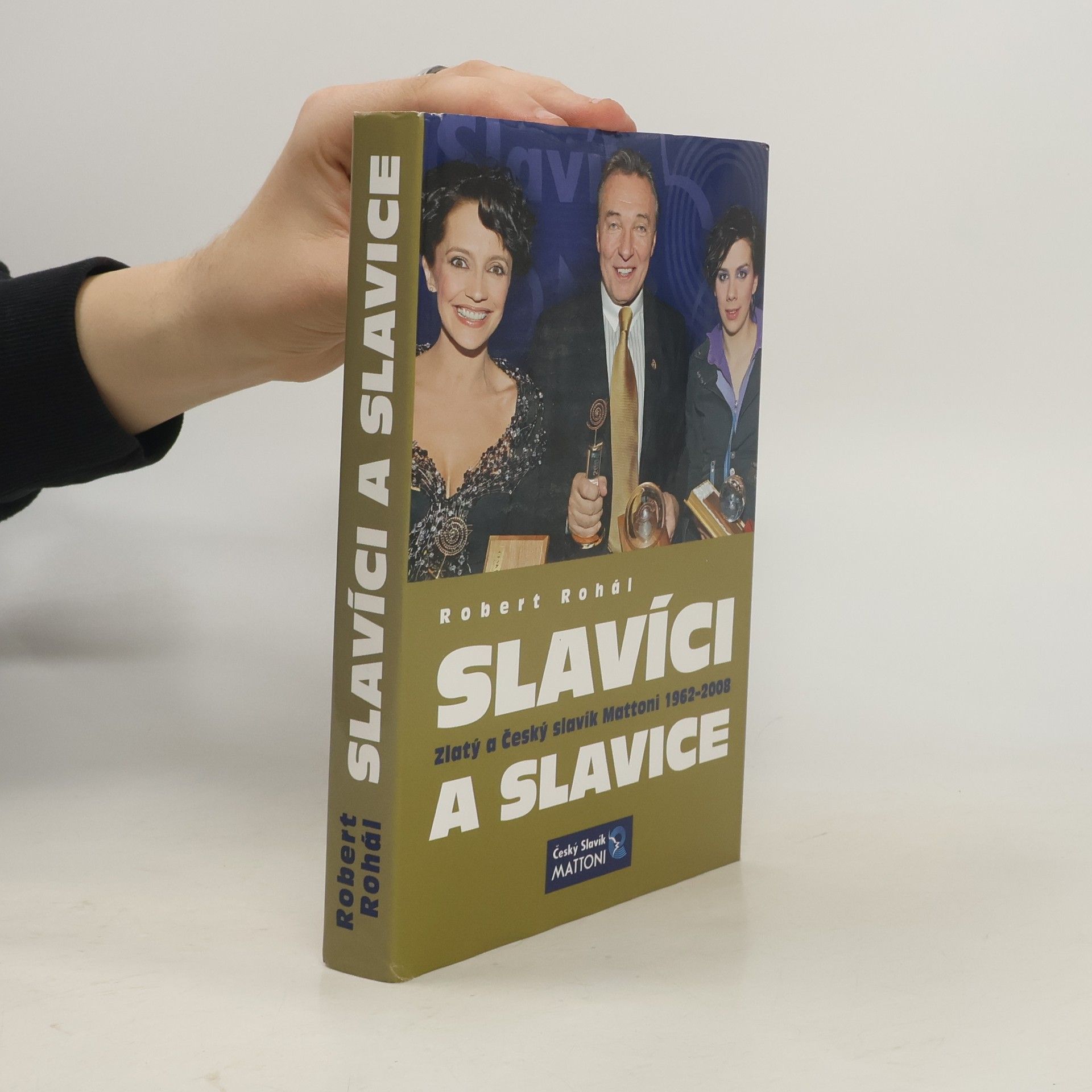 Robert Rohál Slavíci a slavice