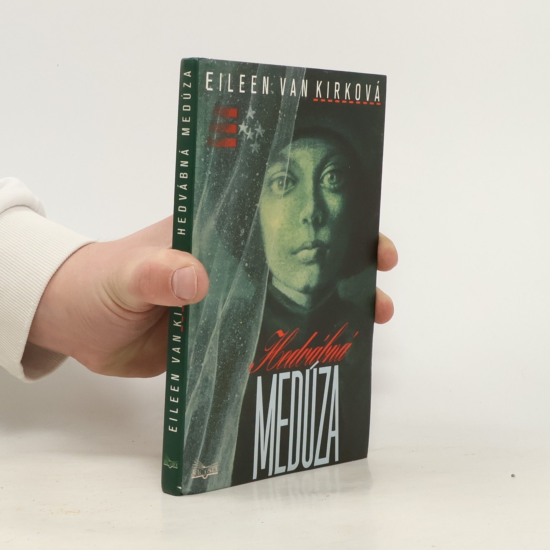 Eileen van Kirk Hedvábná medúza