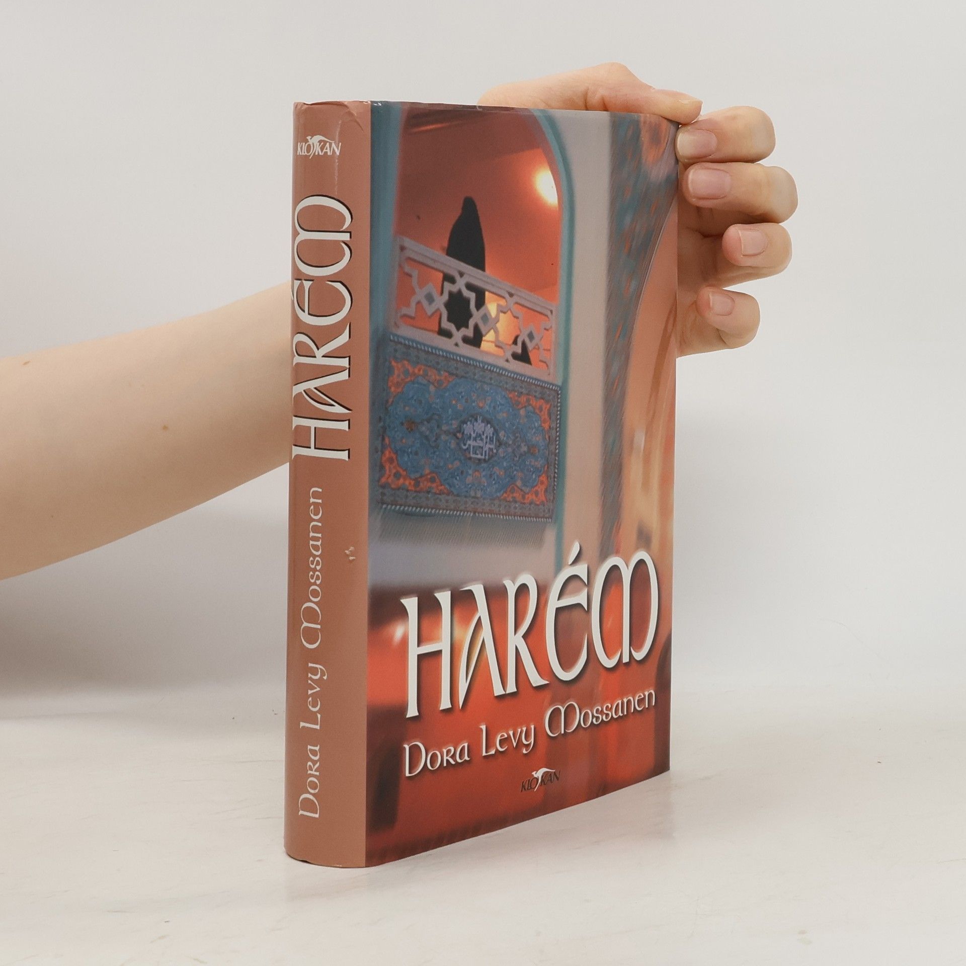 Dora Levy Mossanen Harém